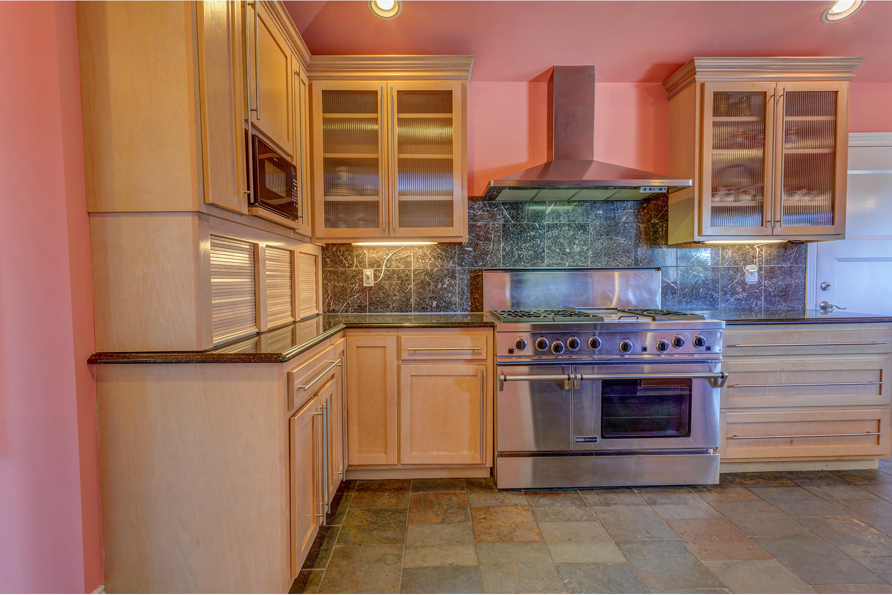 SANTA MONICA BEACH - Residential