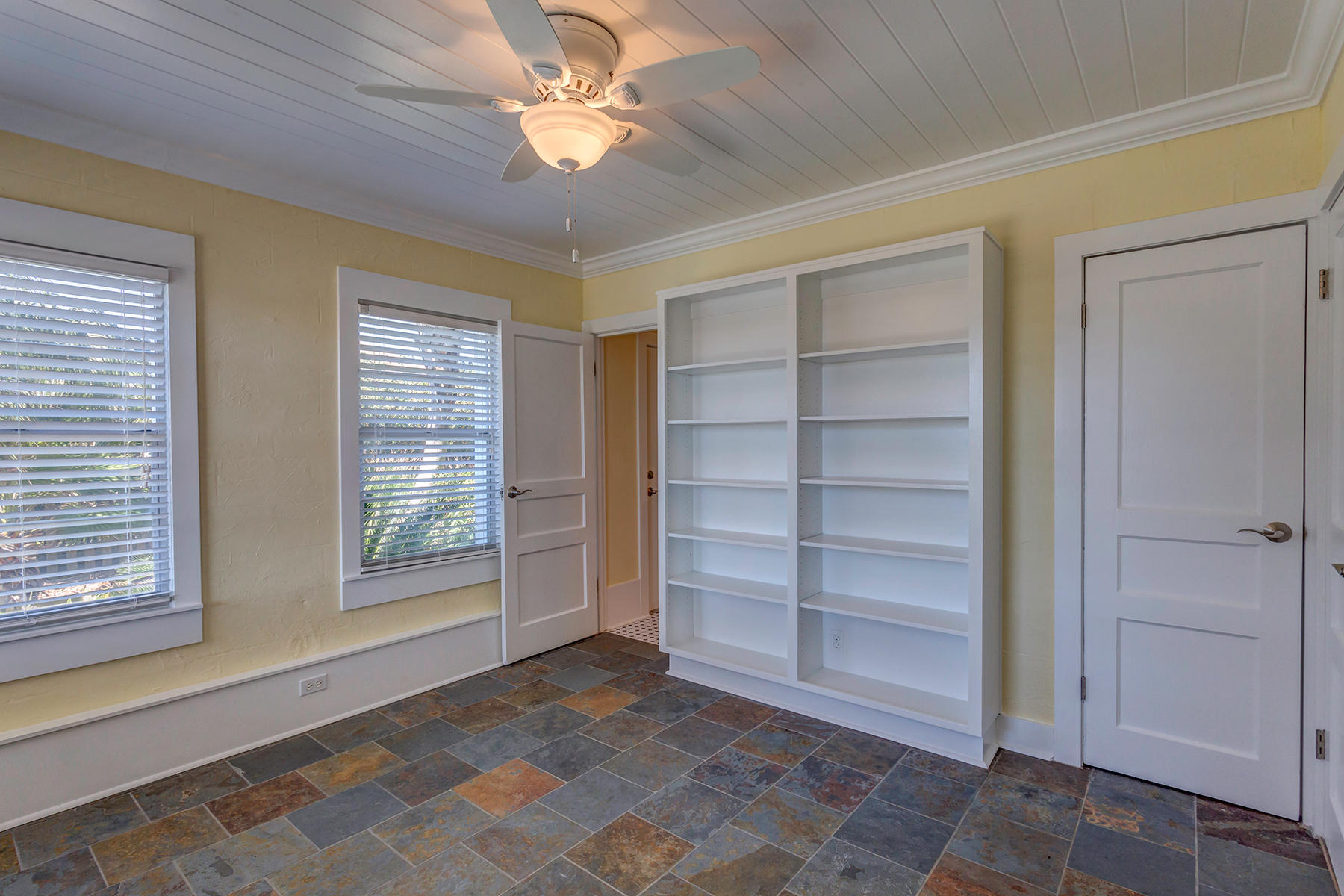 SANTA MONICA BEACH - Residential