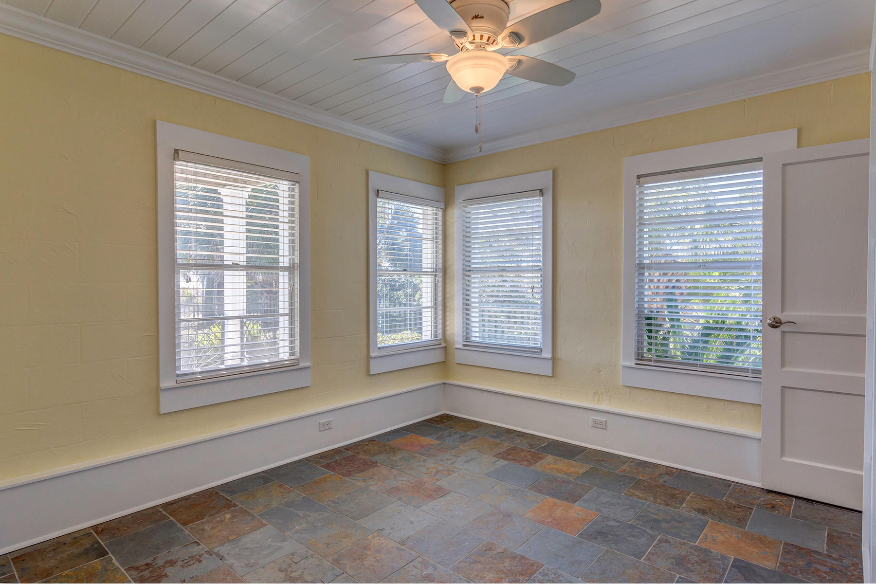 SANTA MONICA BEACH - Residential