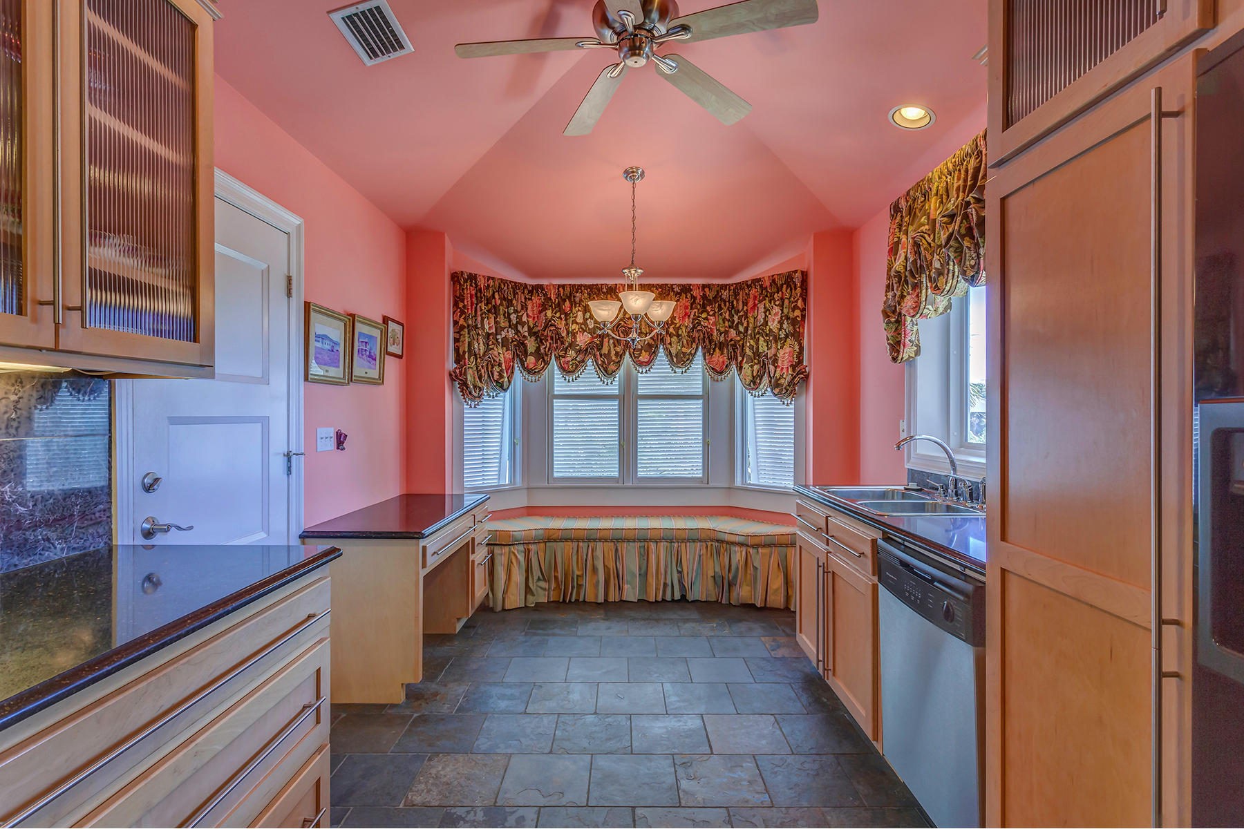 SANTA MONICA BEACH - Residential