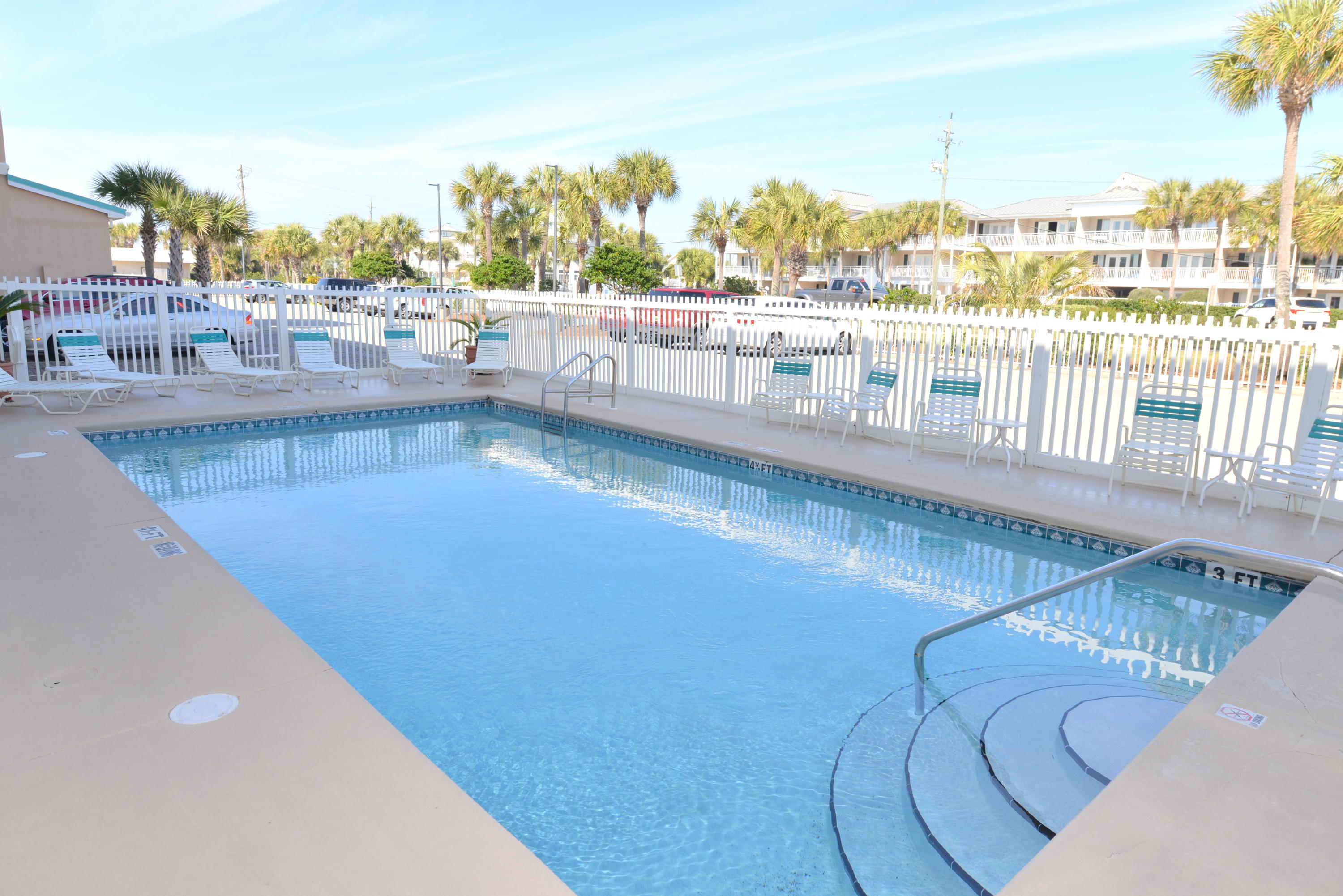 CRYSTAL SANDS CONDO - Residential