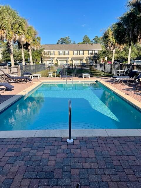 PALMS OF FREEPORT - Residential