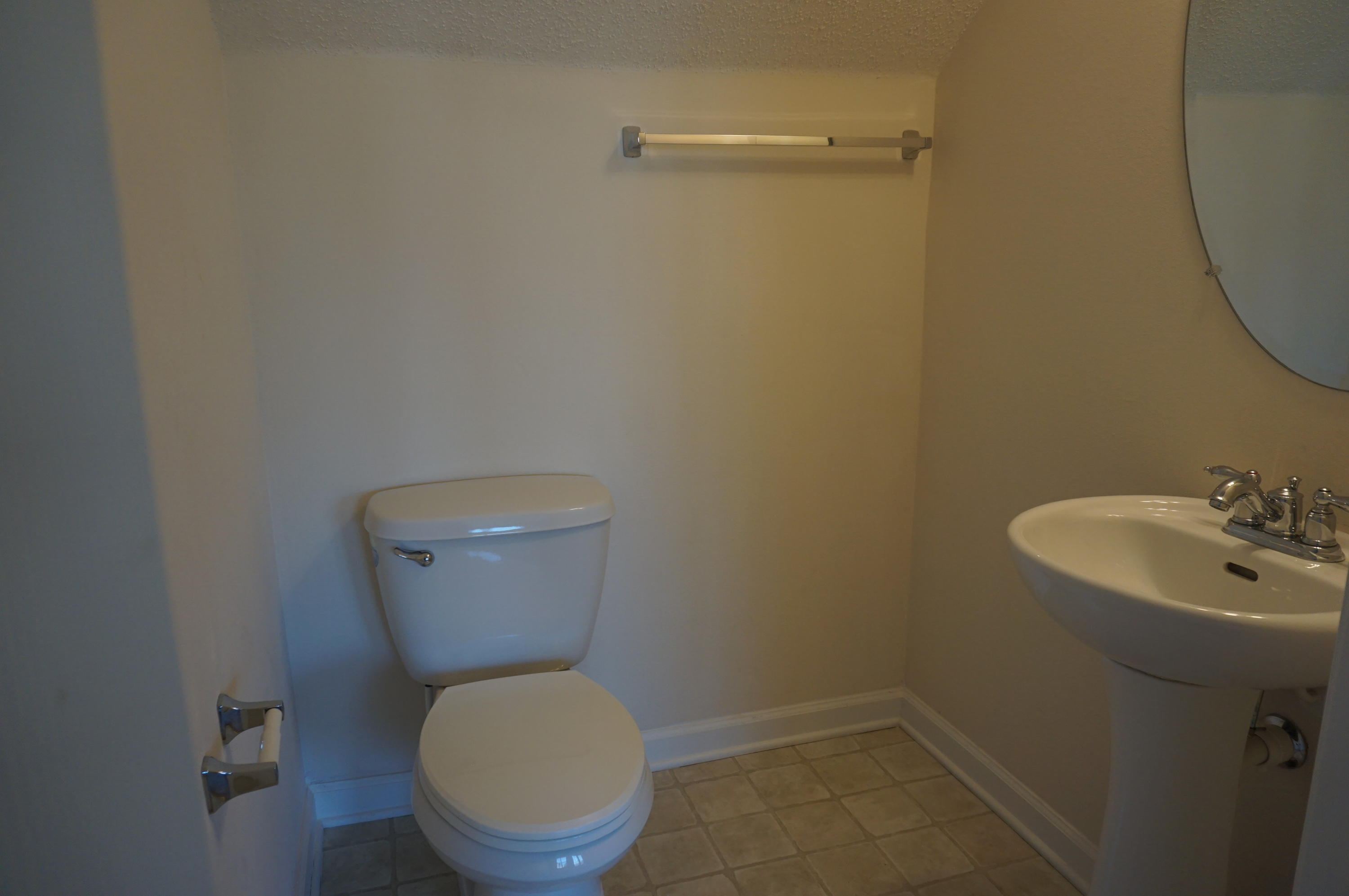 ROLLING PINES T/H LOT 80 BLK C - Residential Lease