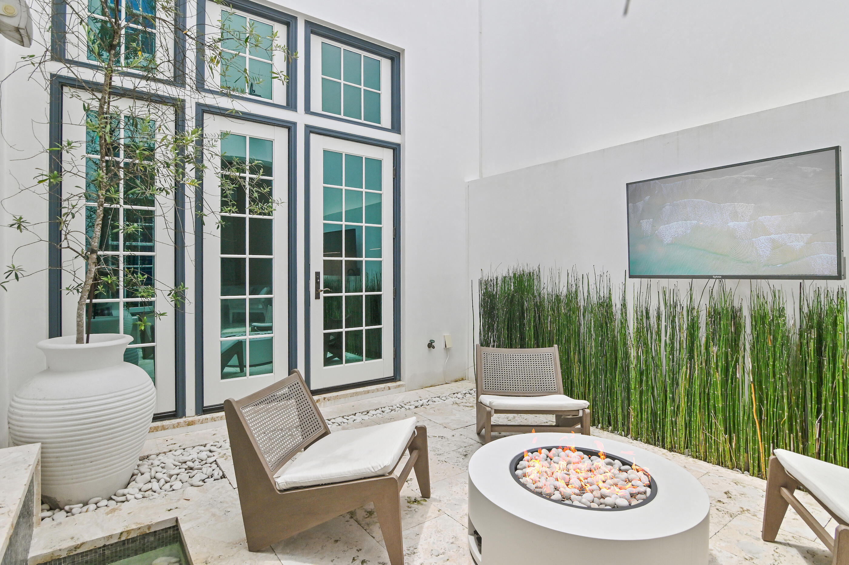 ALYS BEACH - Residential