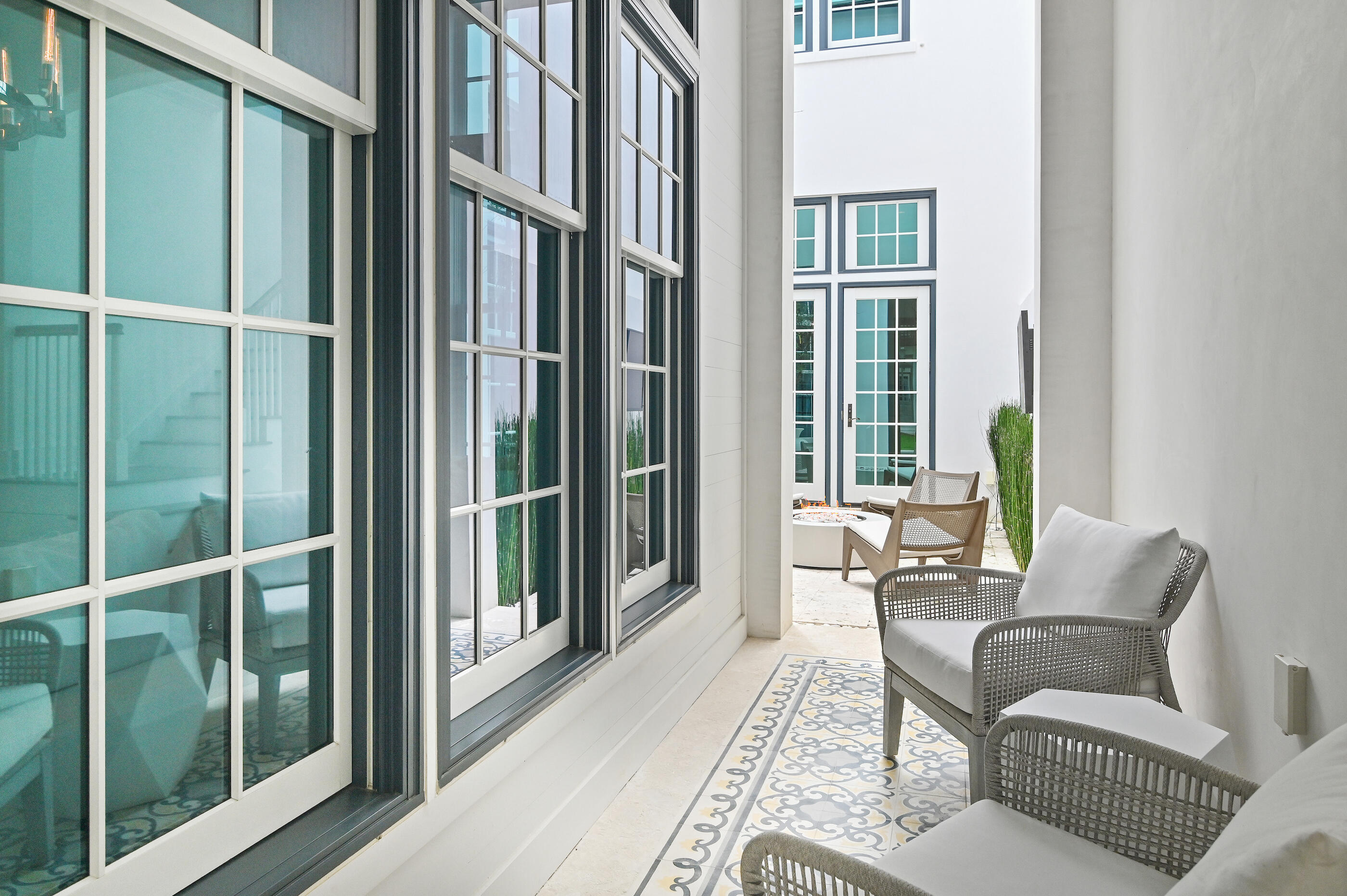 ALYS BEACH - Residential
