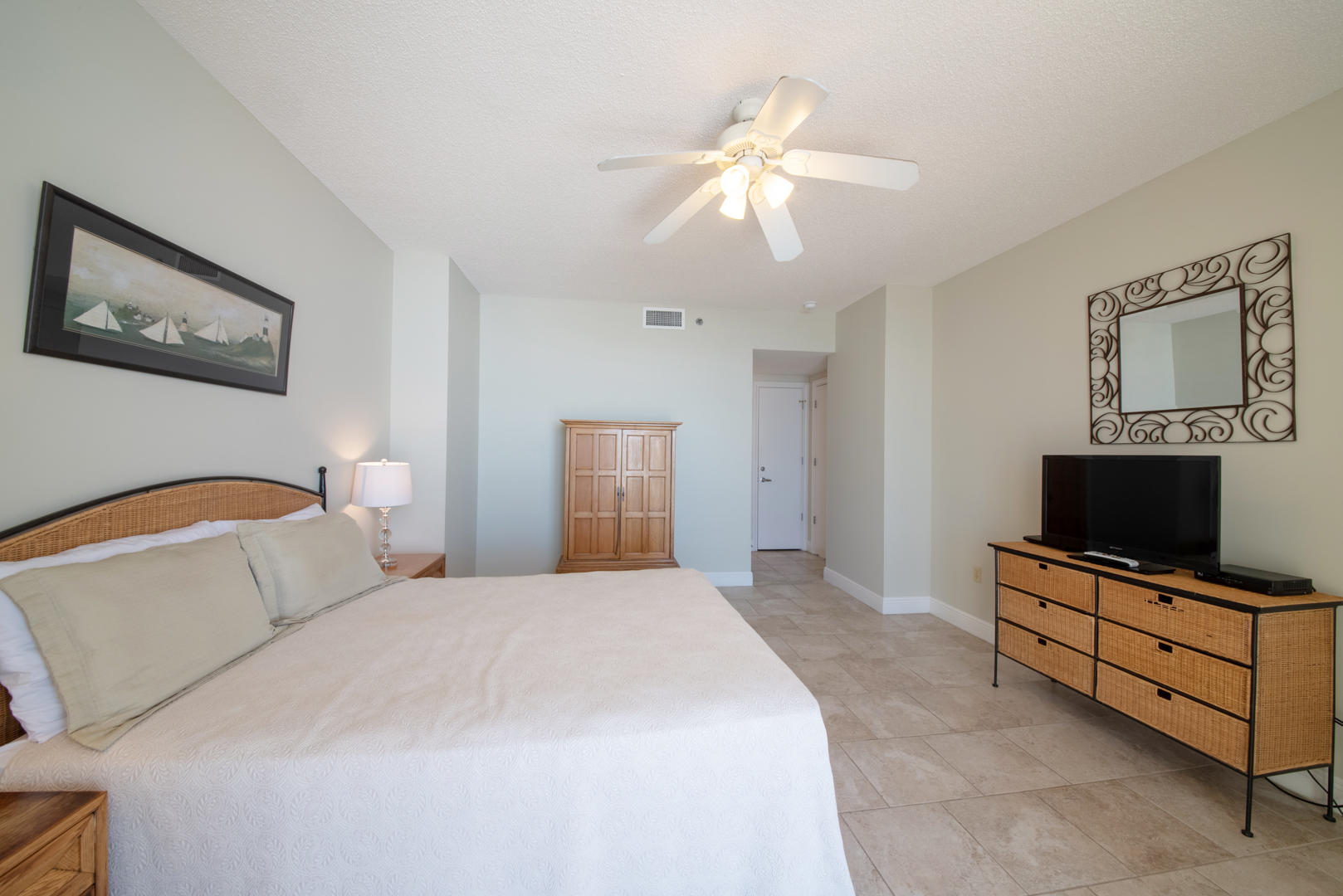 BELLE MER CONDOMINIUM - Residential