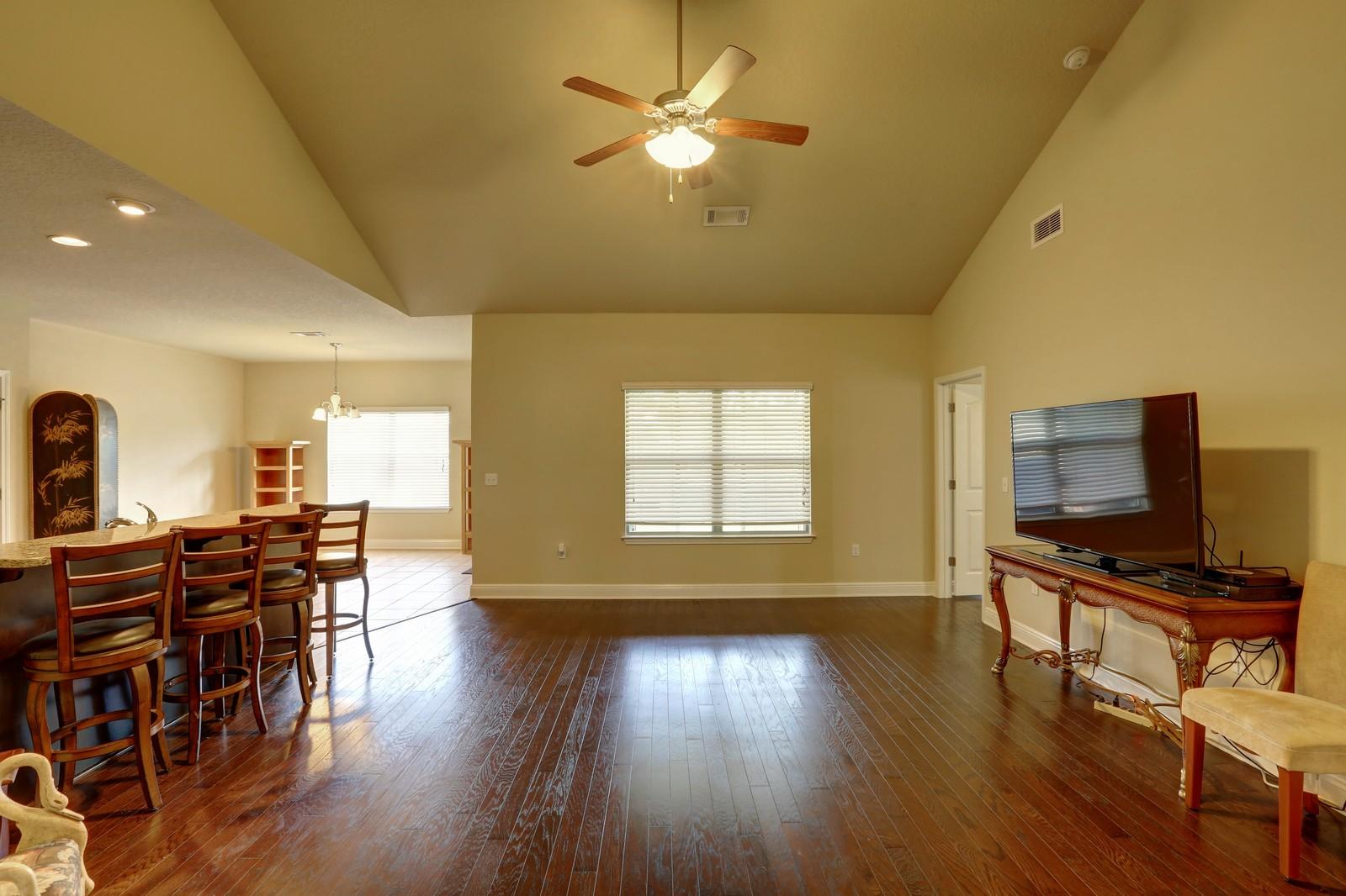 PEACH CREEK PH 1 - Residential