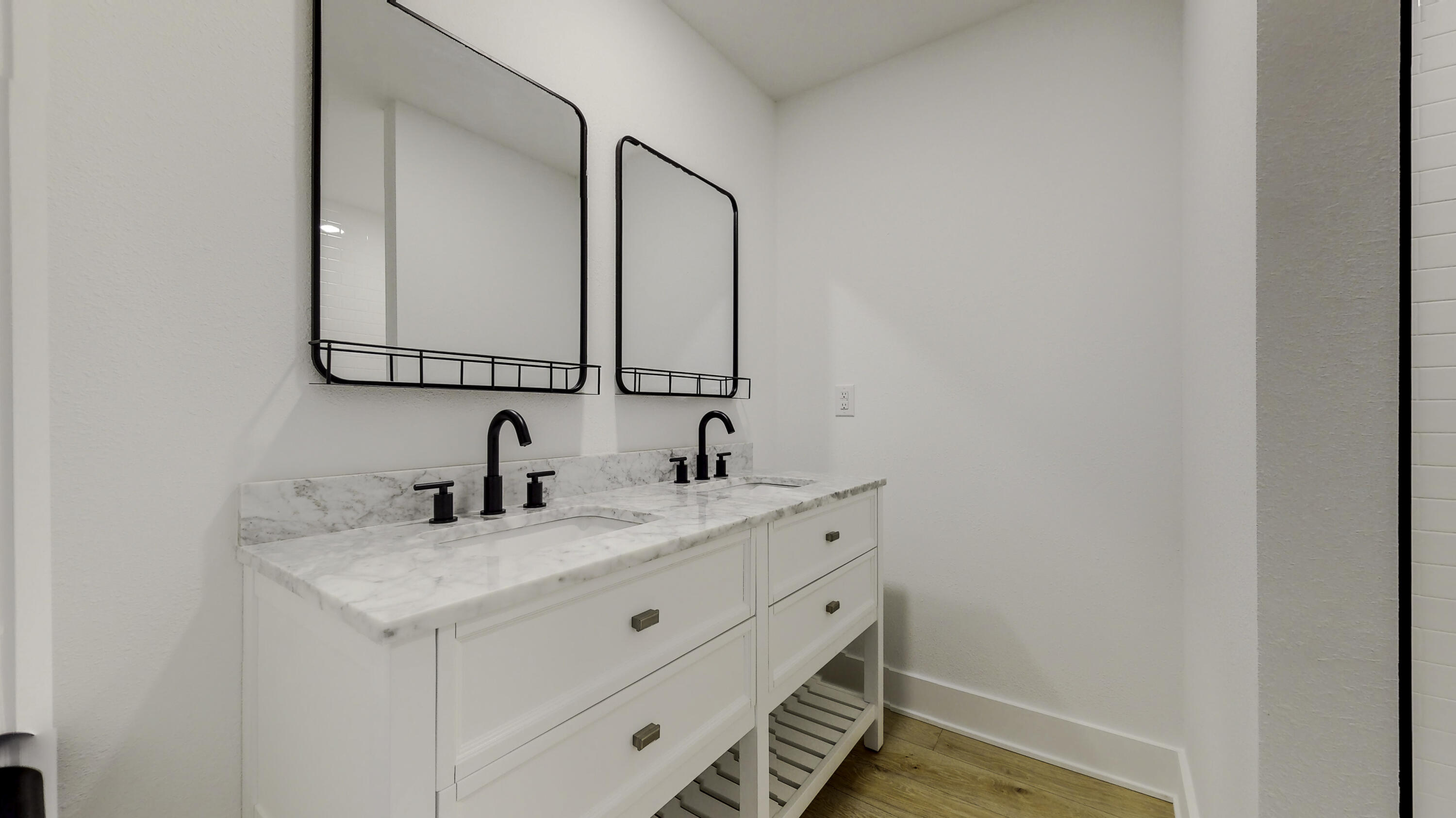 Le Chateau - Residential