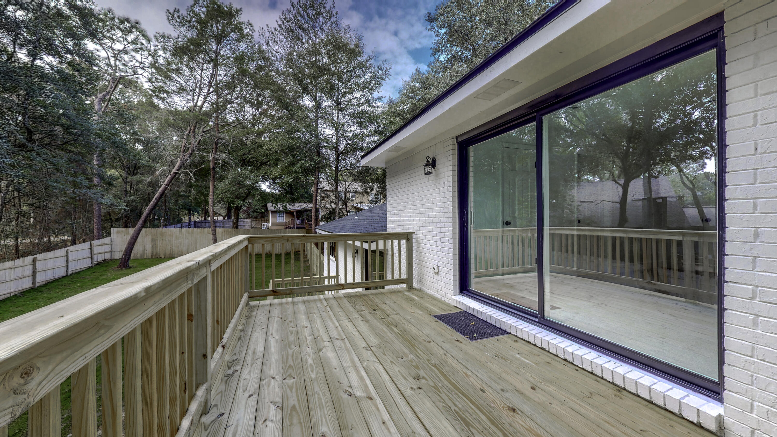 Le Chateau - Residential