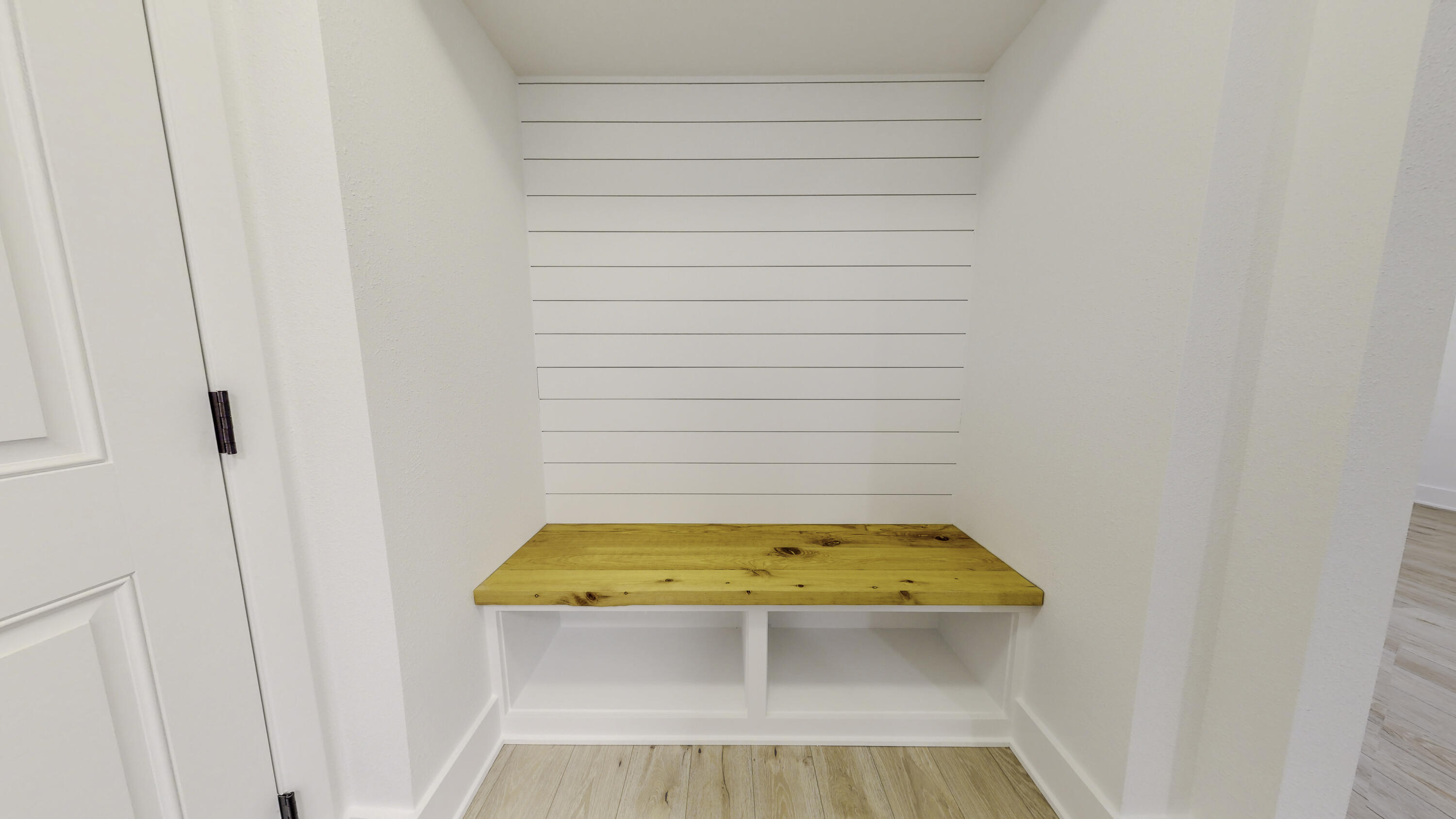 Le Chateau - Residential