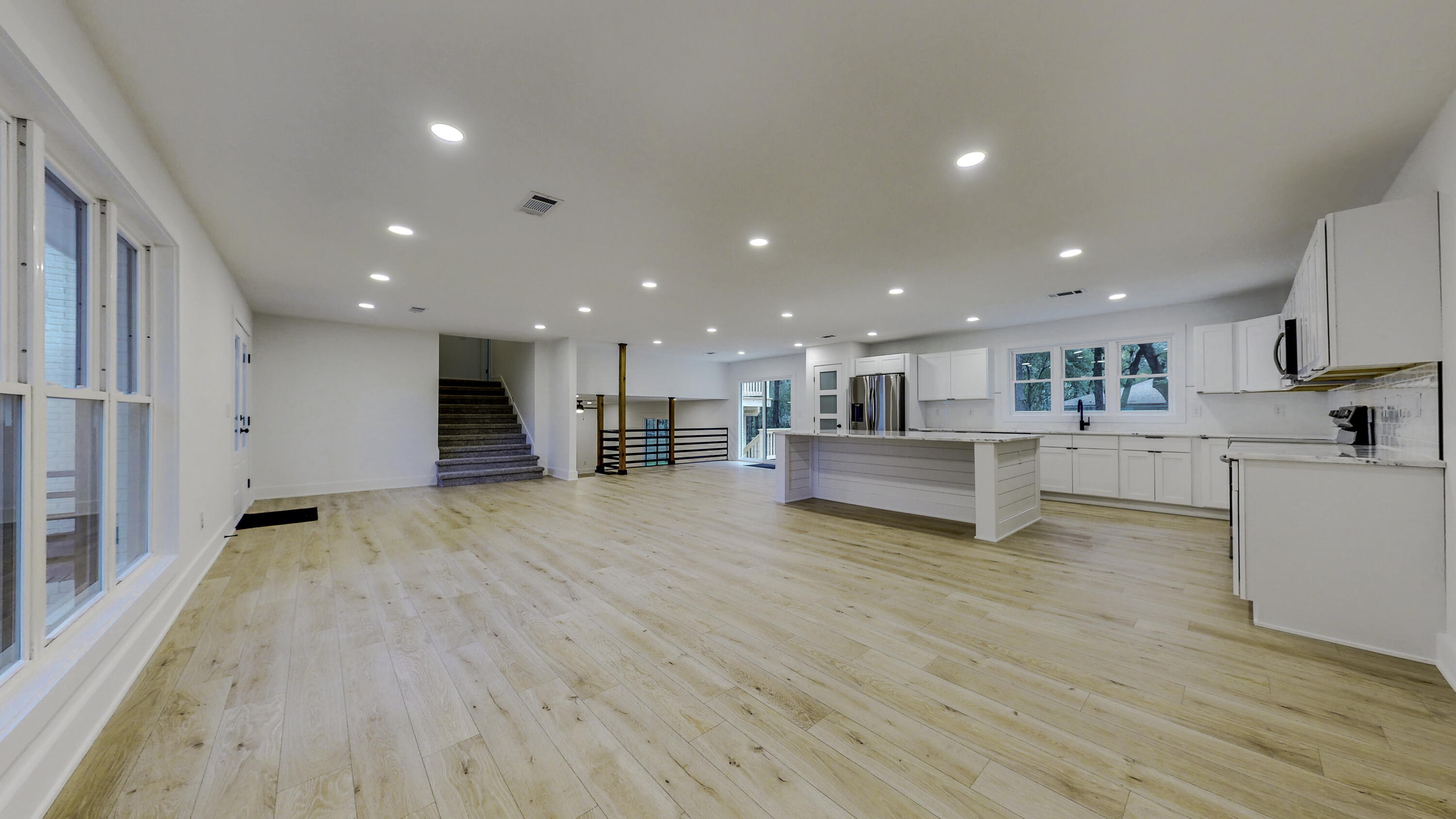 Le Chateau - Residential