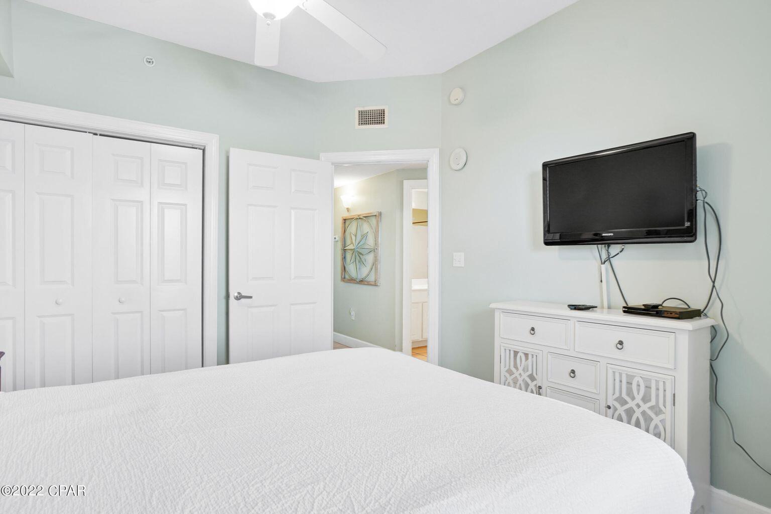 SUNRISE BEACH - Residential