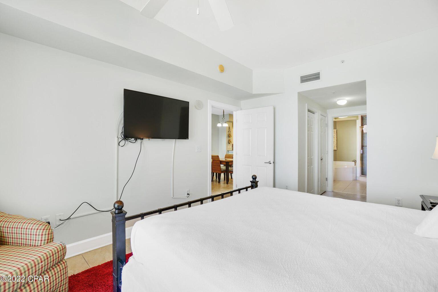 SUNRISE BEACH - Residential