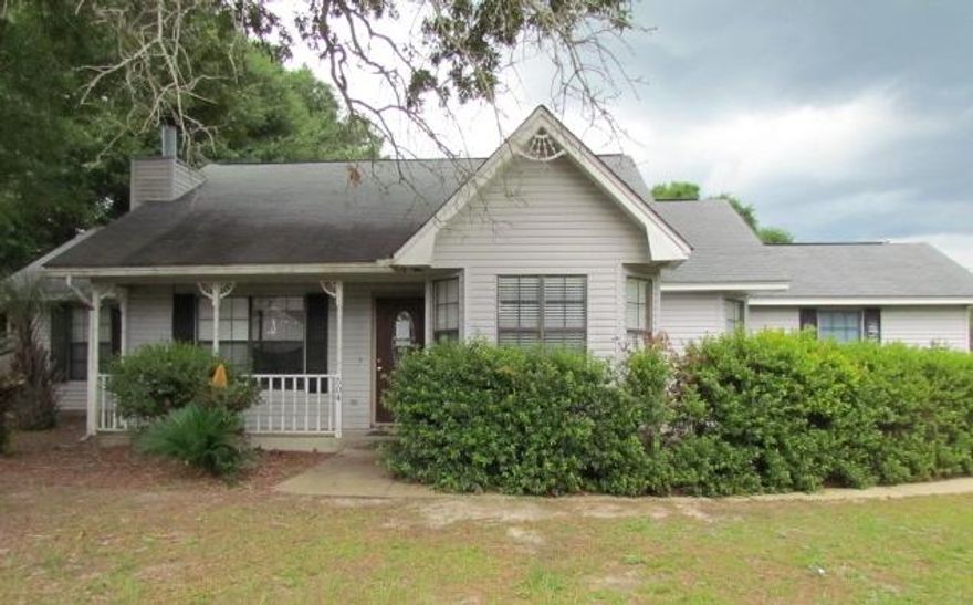 Investors and handyman, great REO opportunity below I-10 in Crestview. This is a 3 bedroom, 2 bath house in the Shoal Terrace Estates subdivision. The living room has upgraded flooring, vaulted ceiling and fireplace. There is both a breakfast and dining area. The kitchen is open to both. The master bedroom is a good size. There is an enclosed patio on the back of the house. This is a corner lot. Property being sold 'as is'. Buyer to verify all pertinent information as to satisfy themselves.