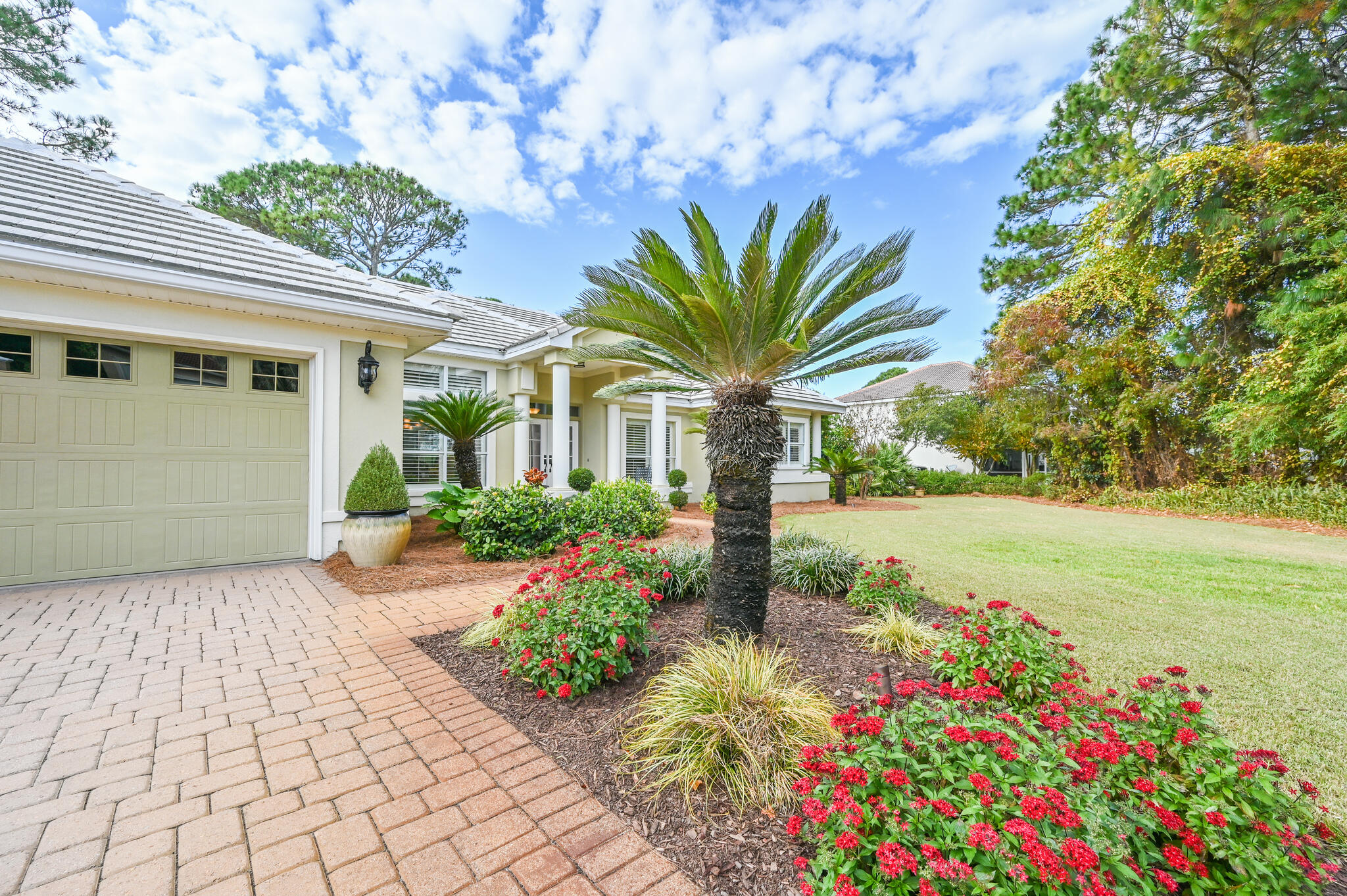 EMERALD BAY PH 1A - Residential