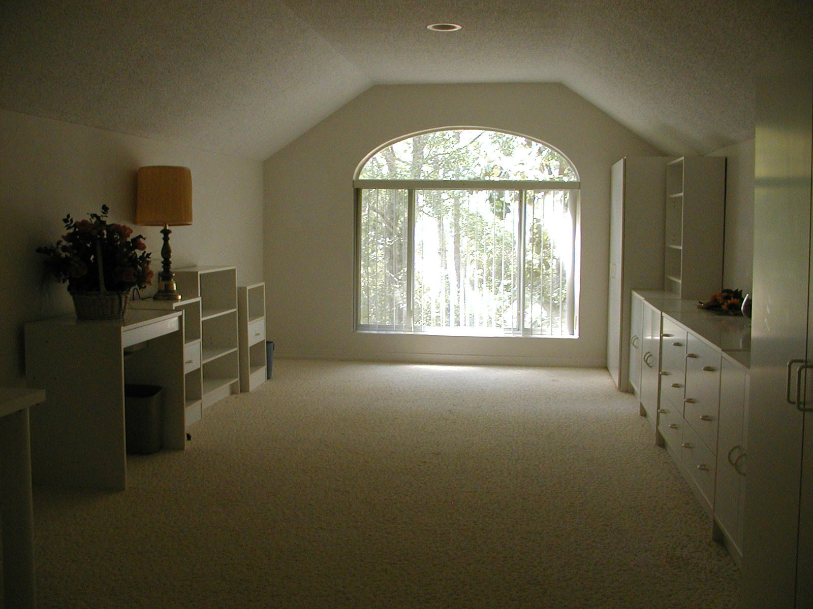 LAGRANGE SHORES - Residential