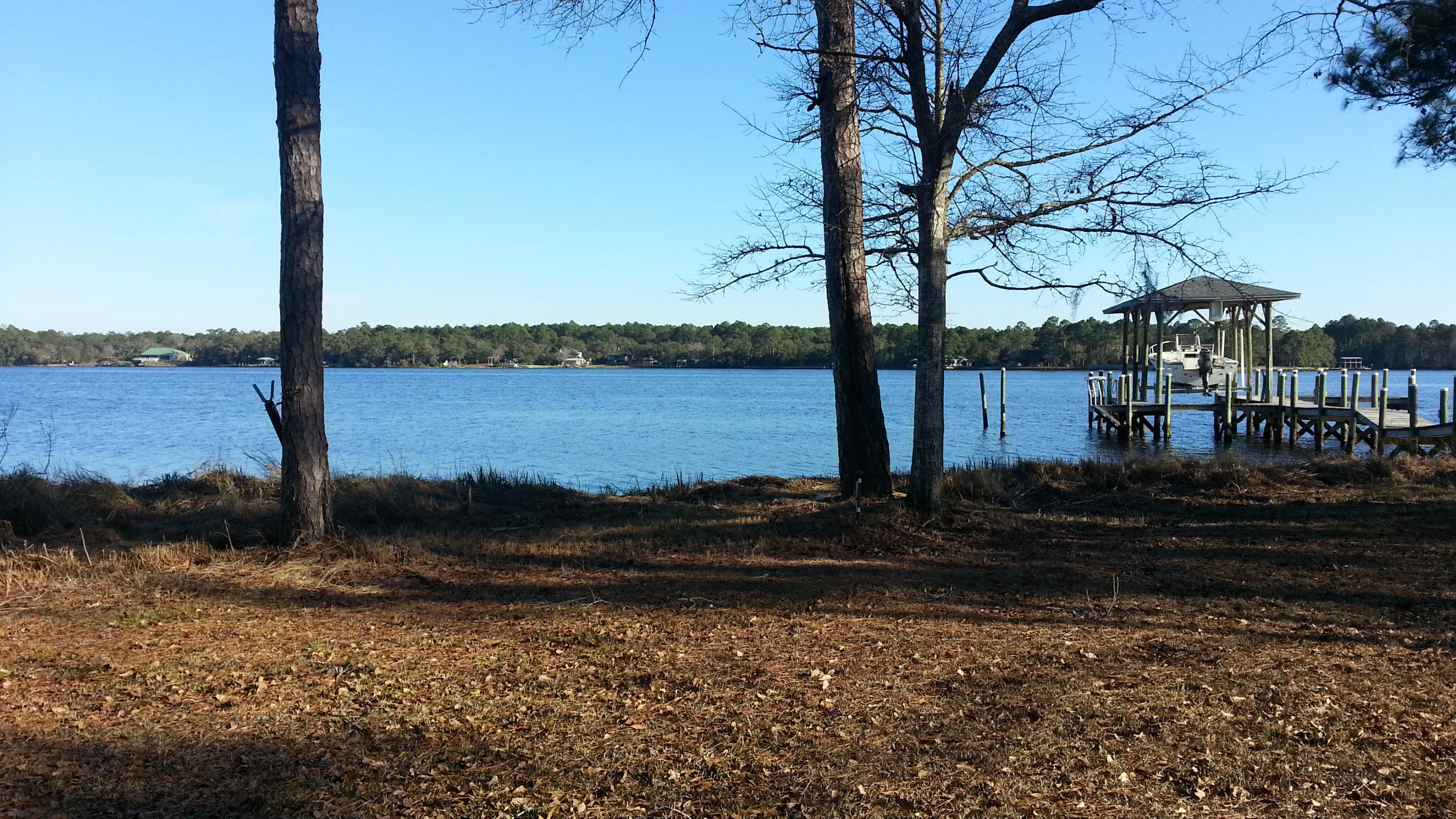 LAGRANGE SHORES - Residential