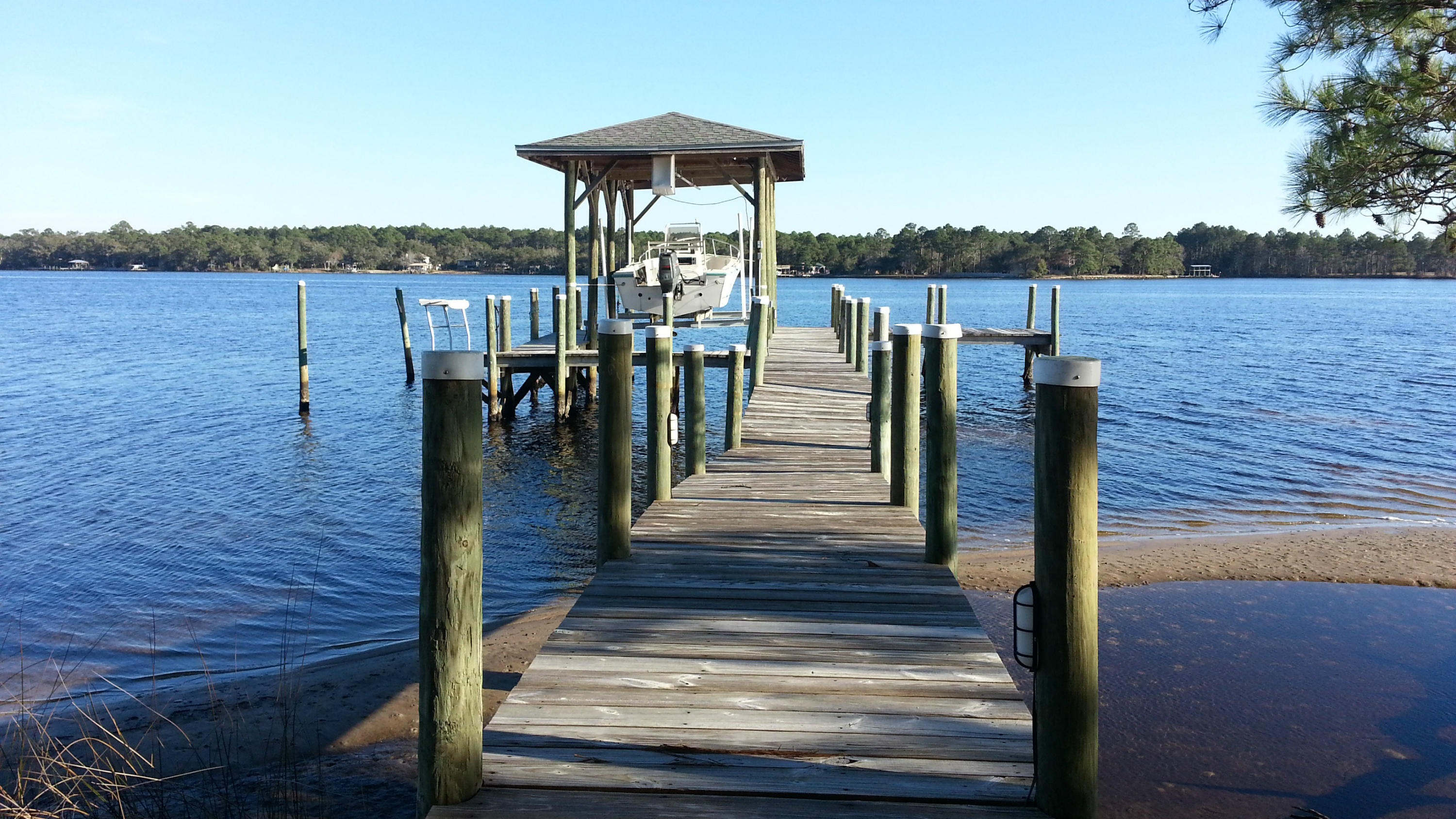 LAGRANGE SHORES - Residential