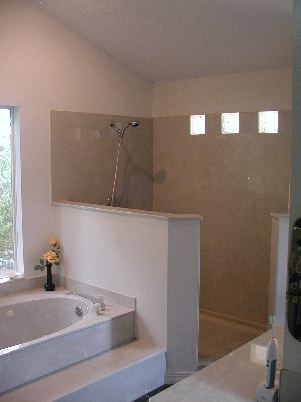 LAGRANGE SHORES - Residential