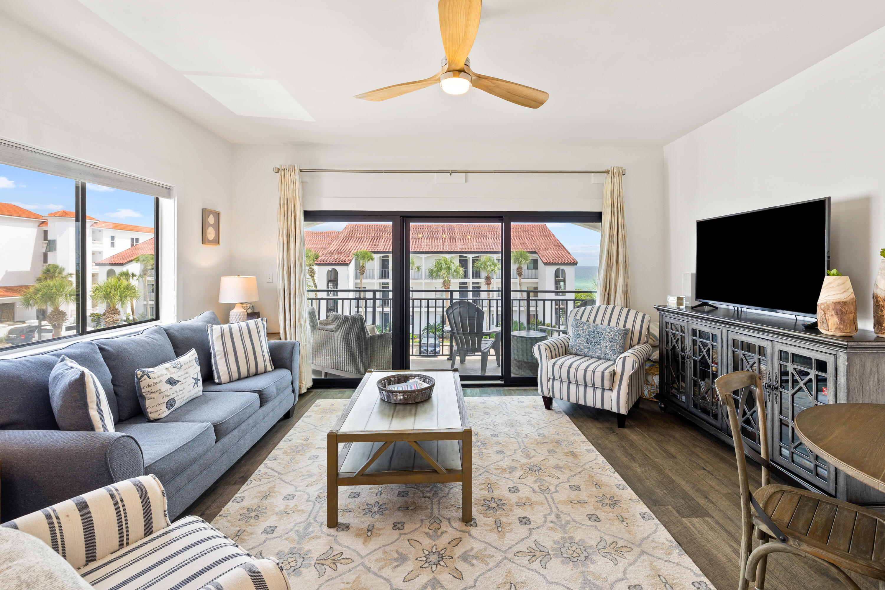 PALMS AT SEAGROVE - Residential