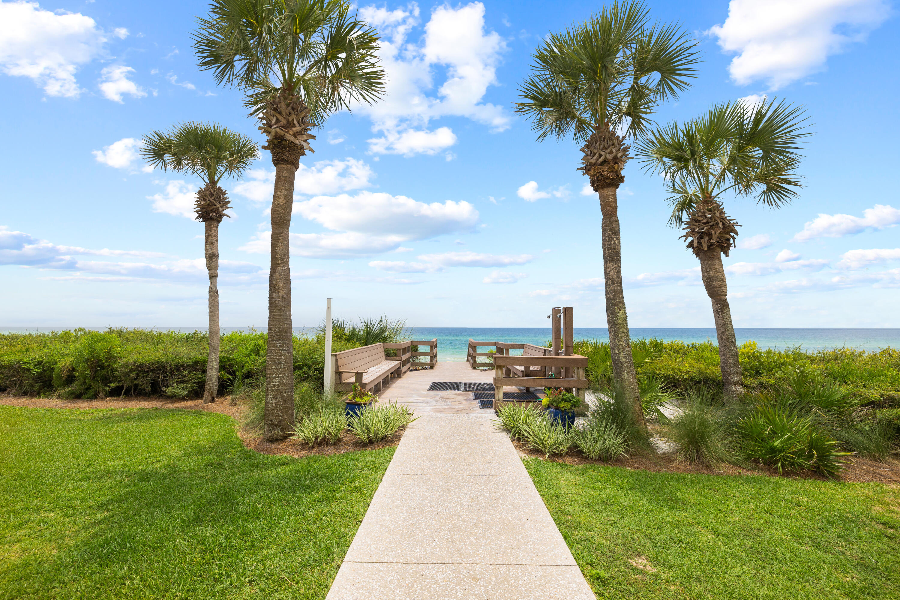 PALMS AT SEAGROVE - Residential