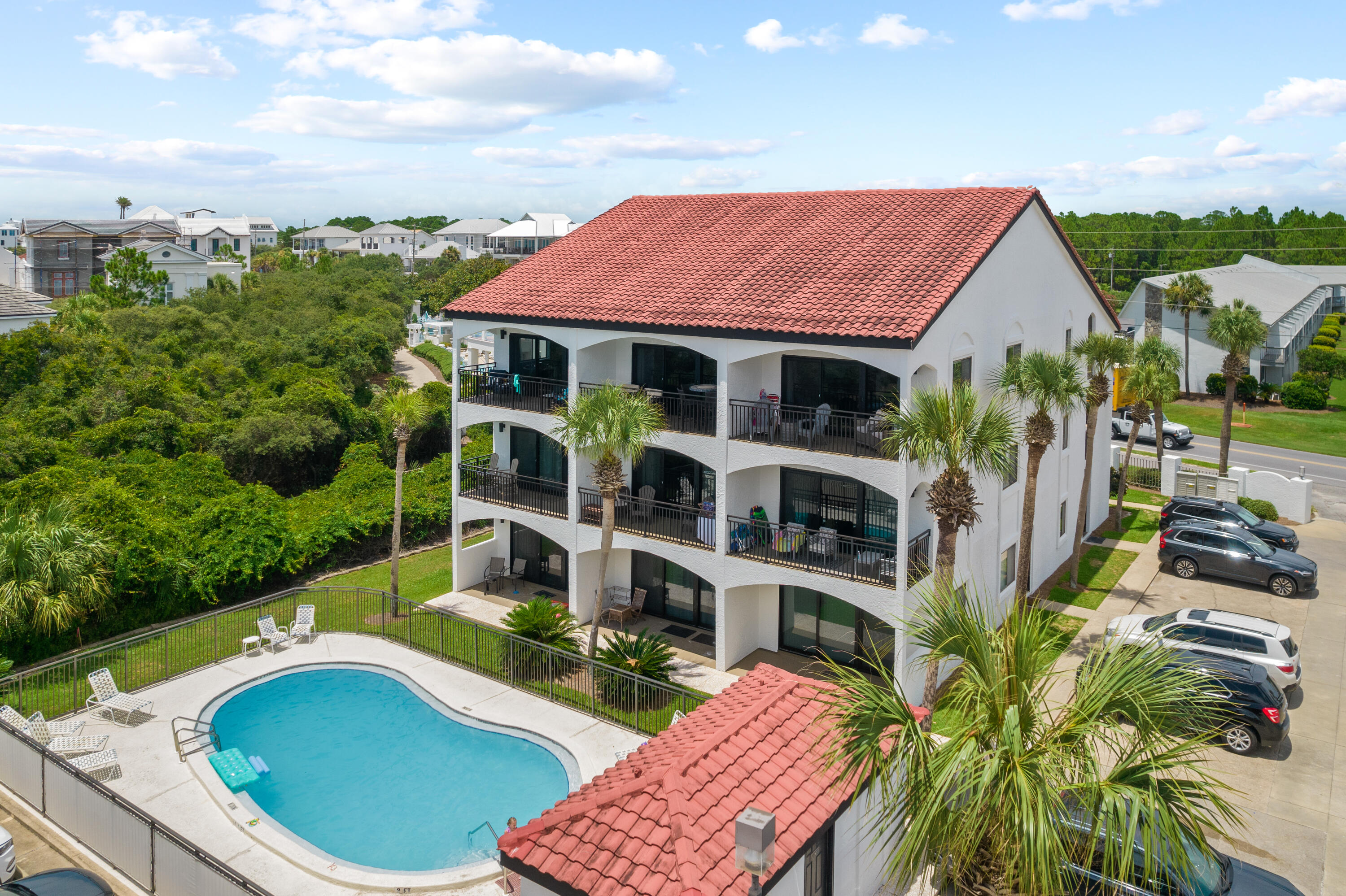 PALMS AT SEAGROVE - Residential
