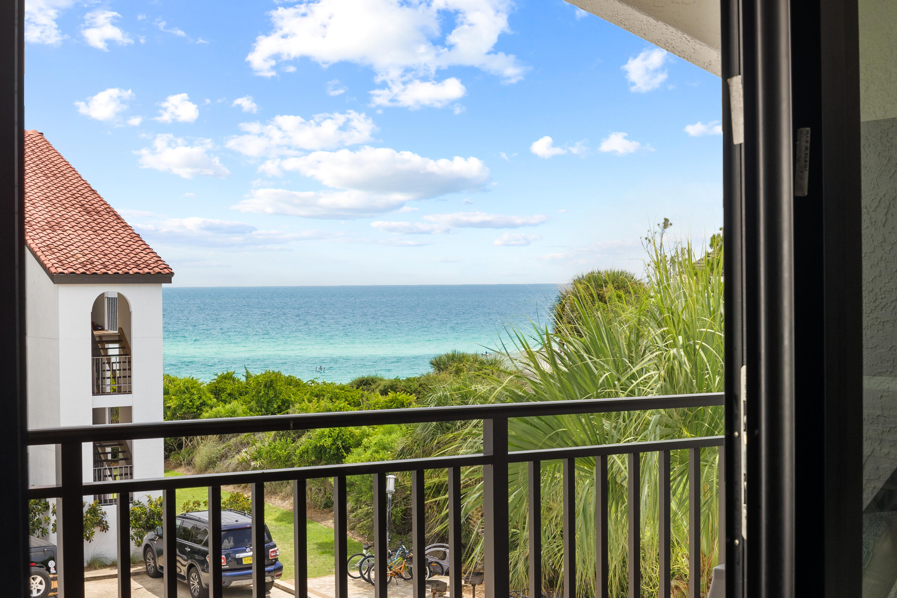PALMS AT SEAGROVE - Residential