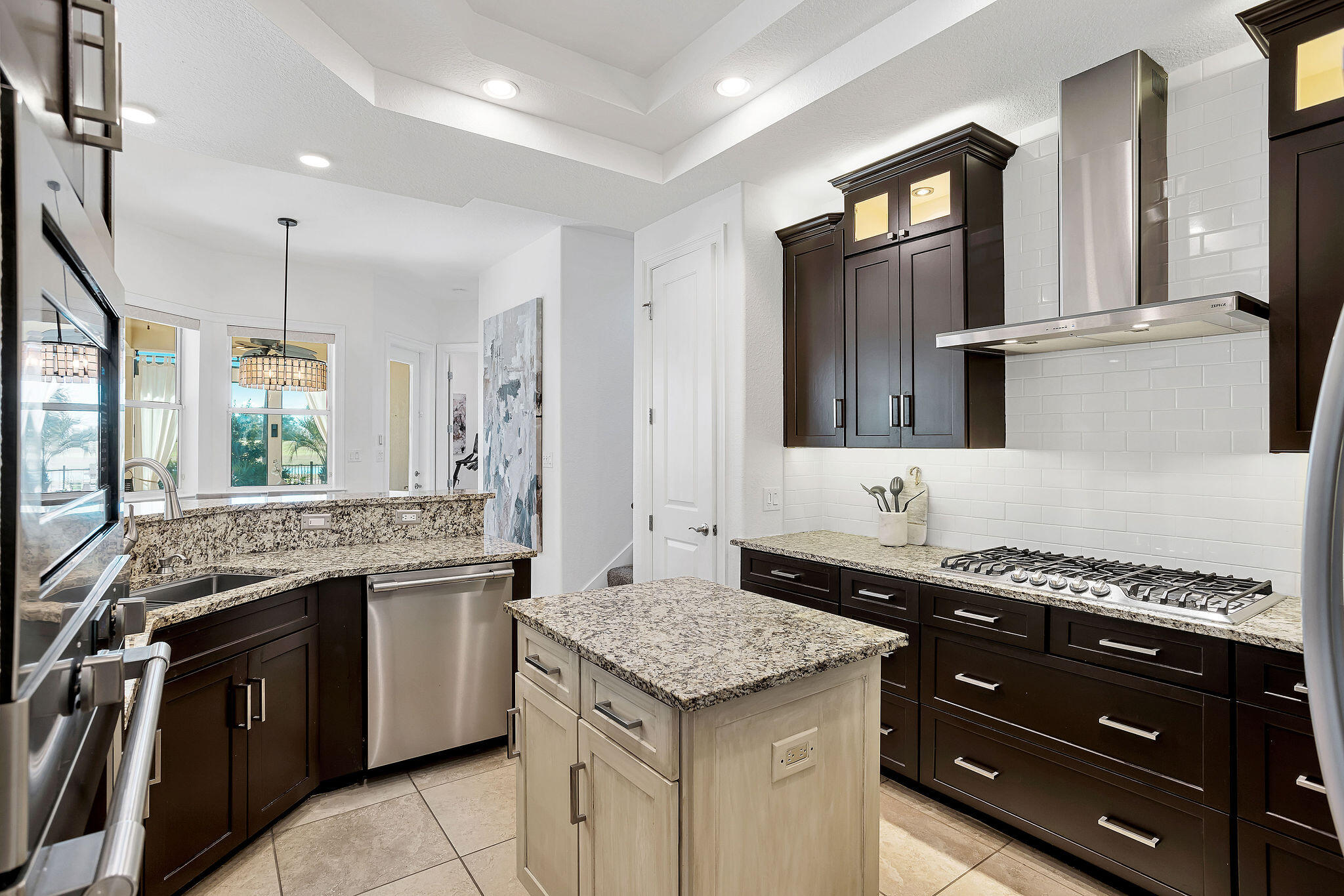 REGATTA BAY - Residential