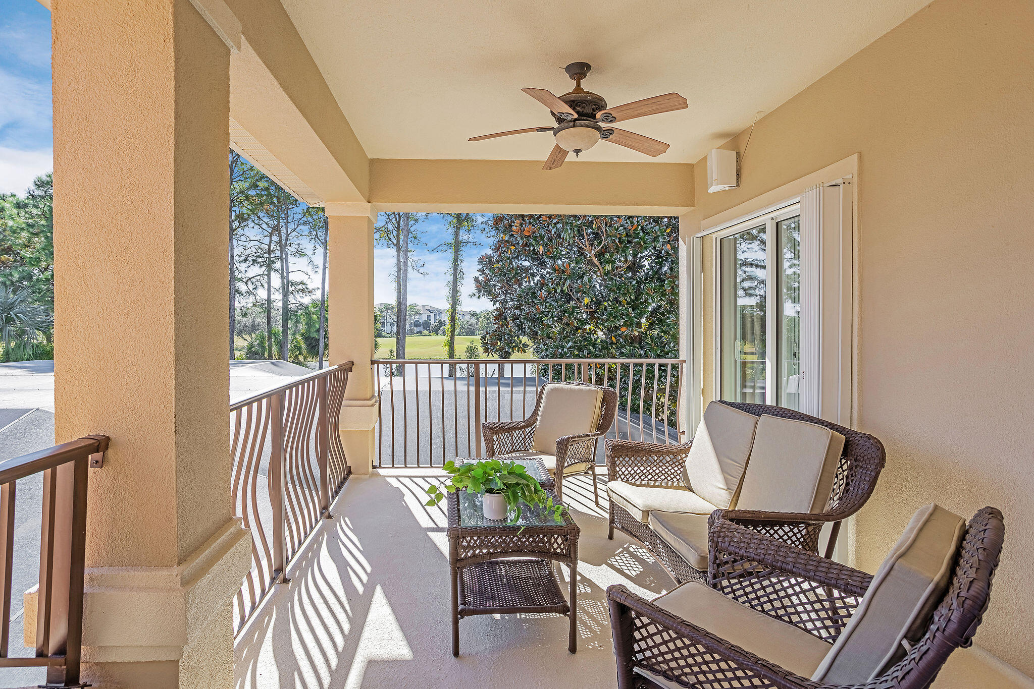 REGATTA BAY - Residential