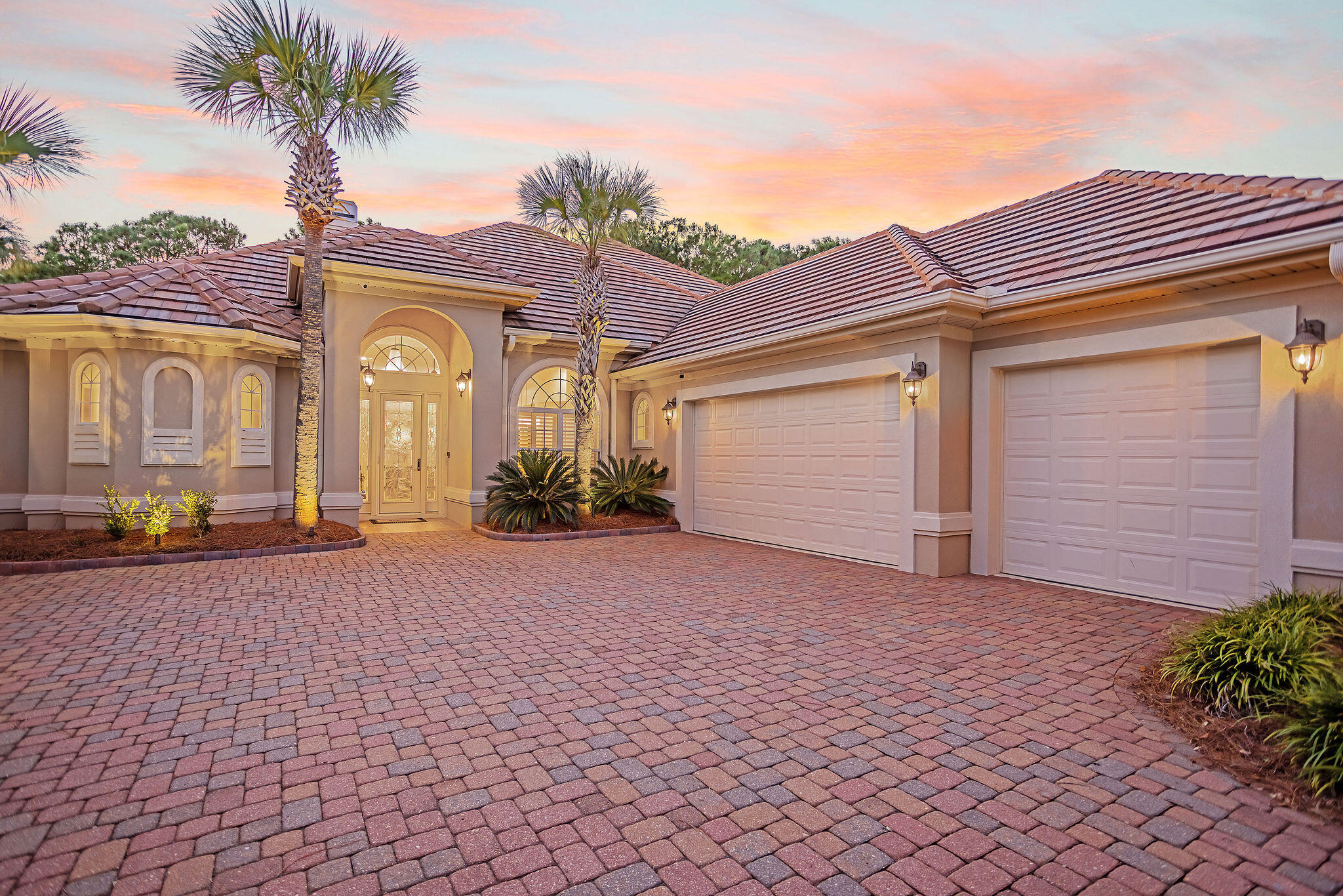 REGATTA BAY - Residential