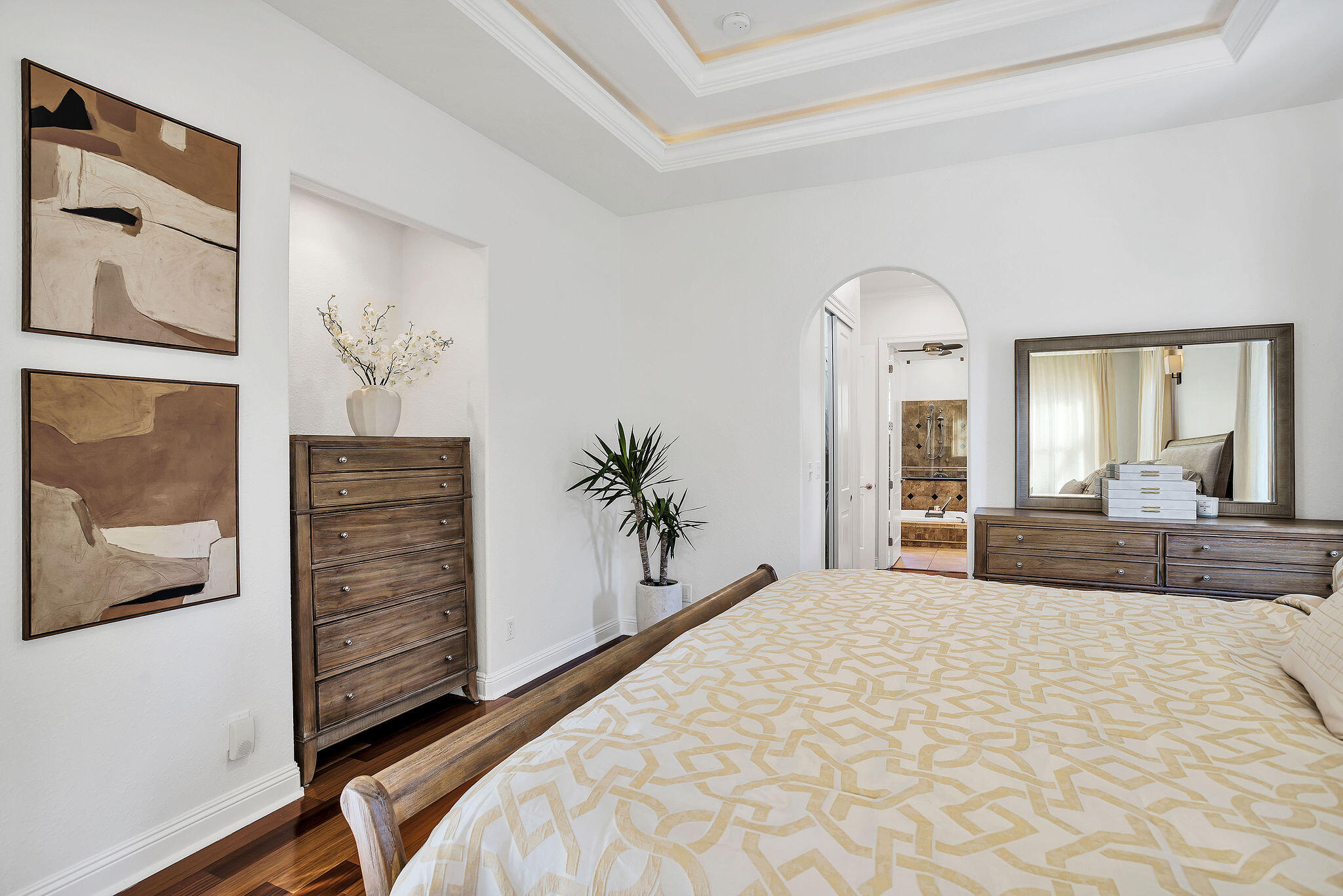 REGATTA BAY - Residential