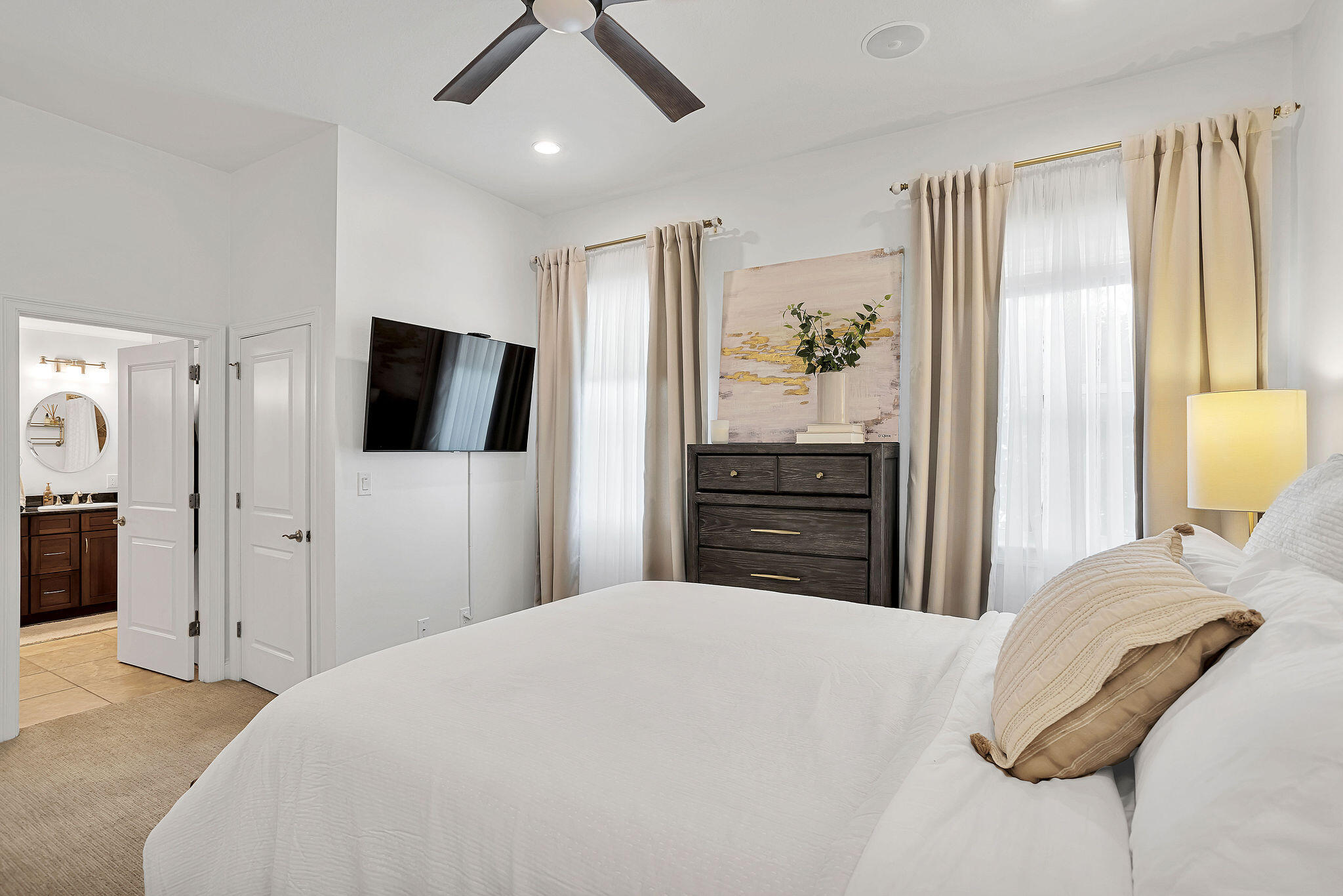 REGATTA BAY - Residential