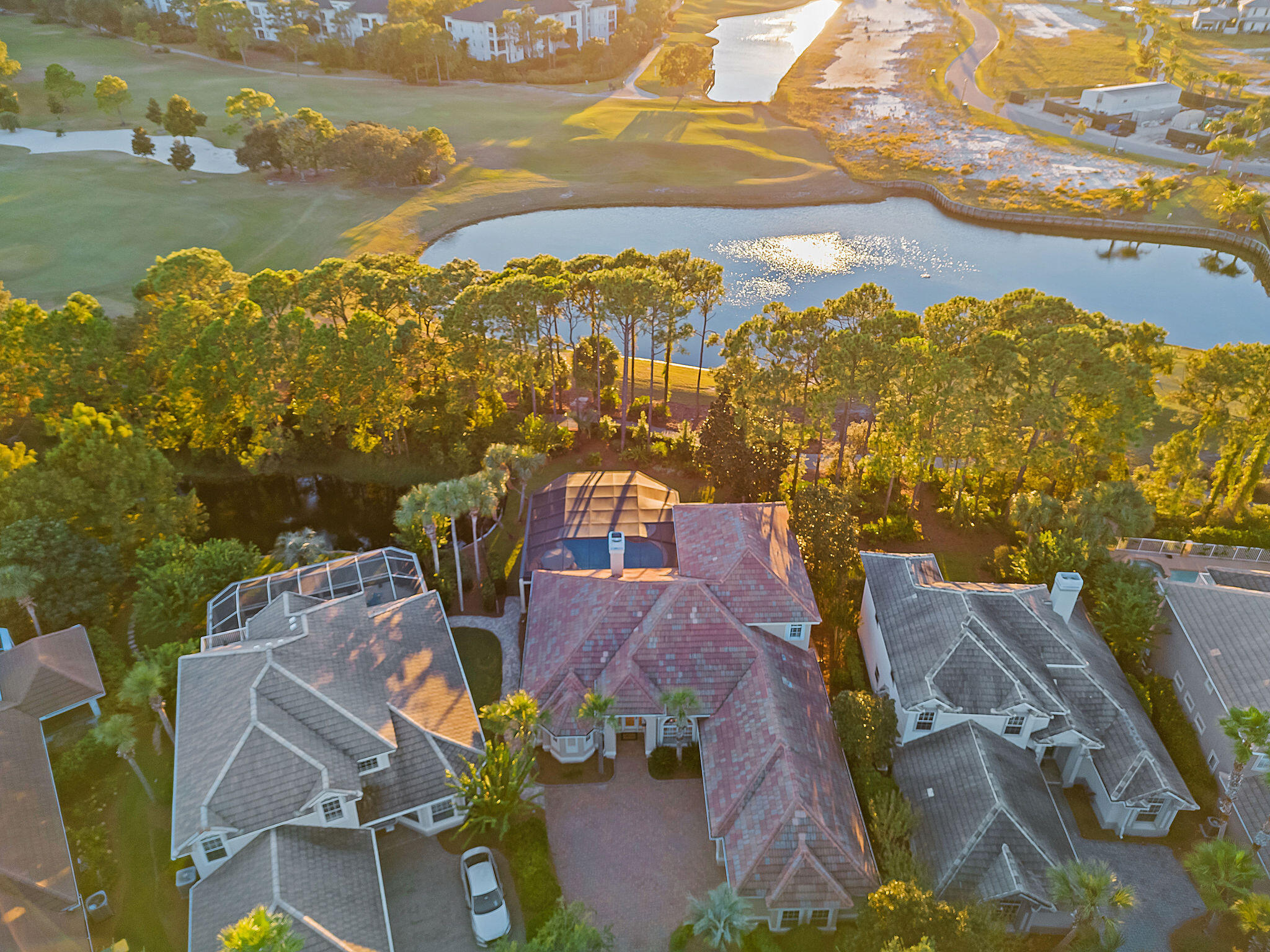 REGATTA BAY - Residential