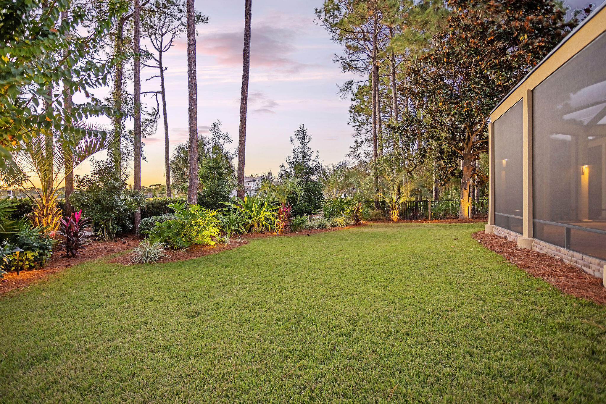 REGATTA BAY - Residential