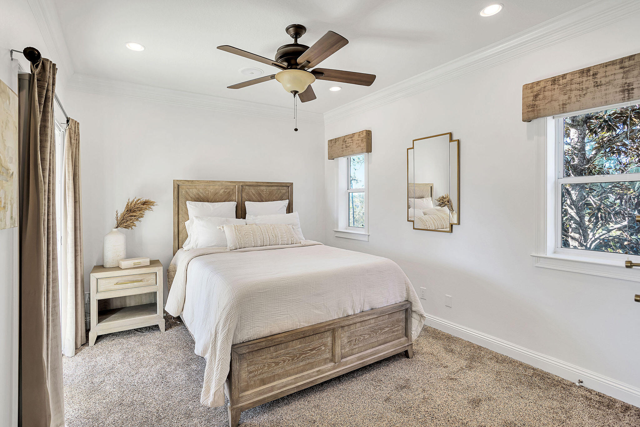 REGATTA BAY - Residential