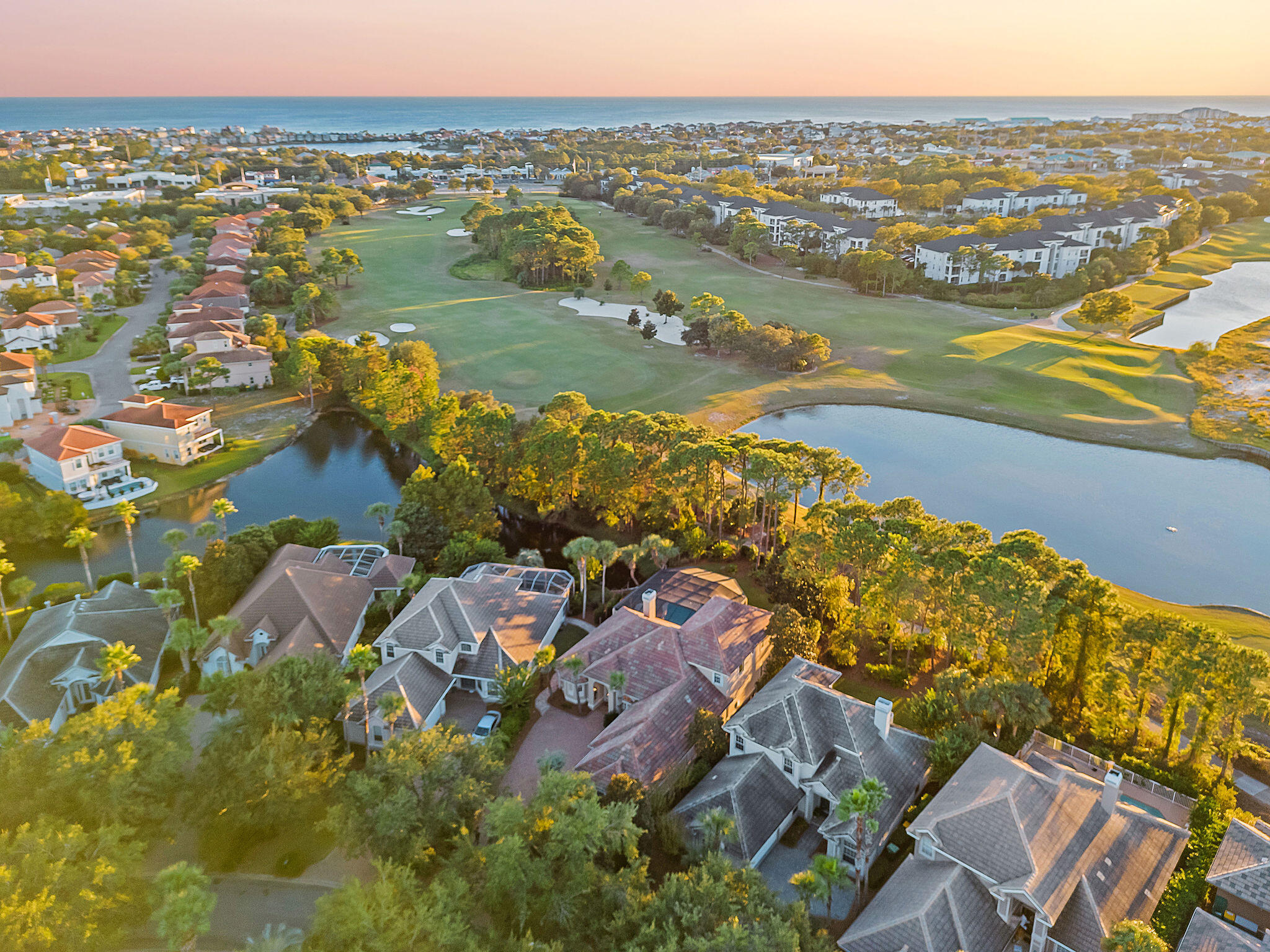 REGATTA BAY - Residential