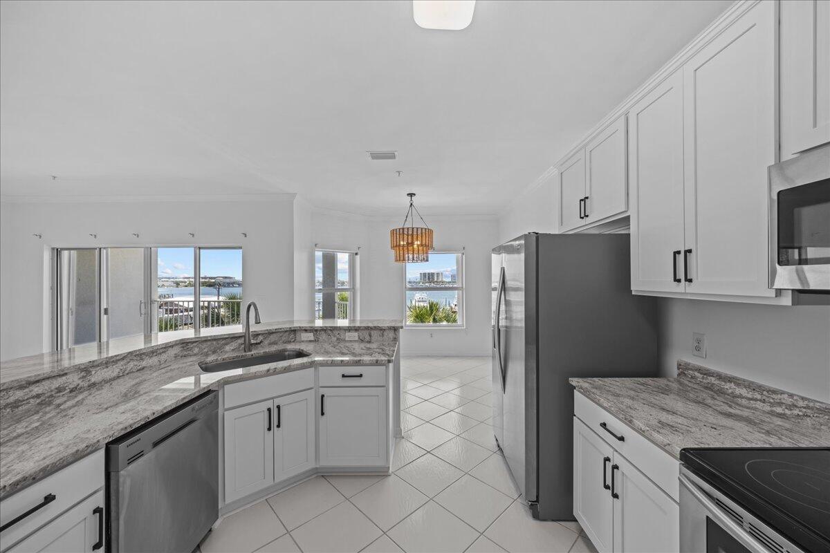 Barataria Condo - Residential