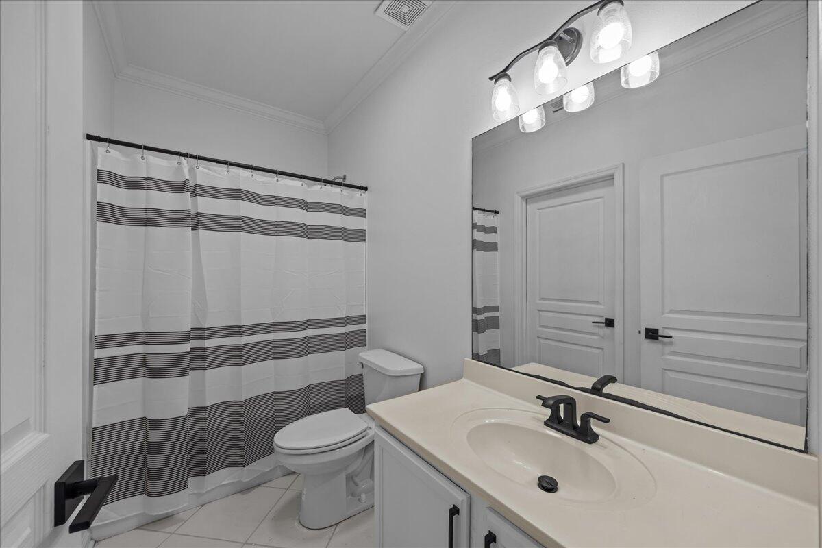 Barataria Condo - Residential
