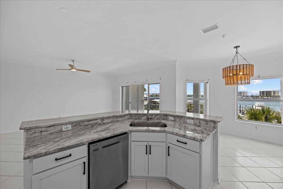Barataria Condo - Residential