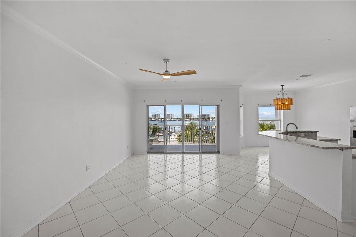 Barataria Condo - Residential