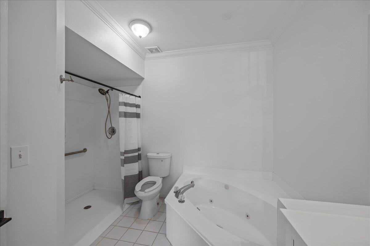 Barataria Condo - Residential