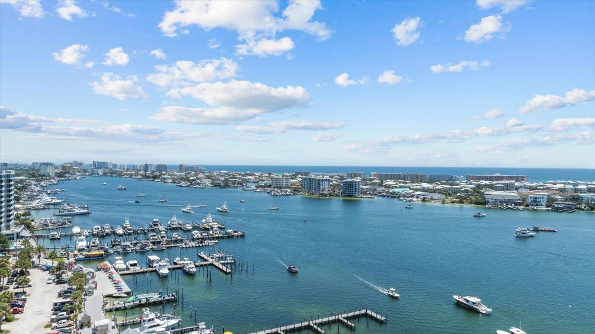 Barataria Condo - Residential