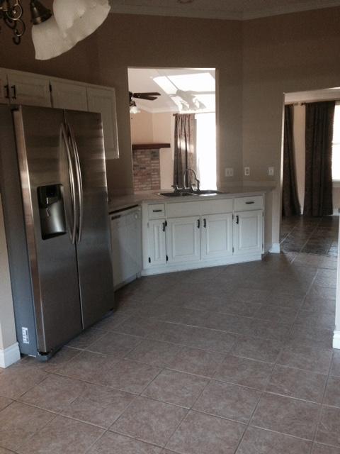 JACKSON TRAIL - Residential Lease