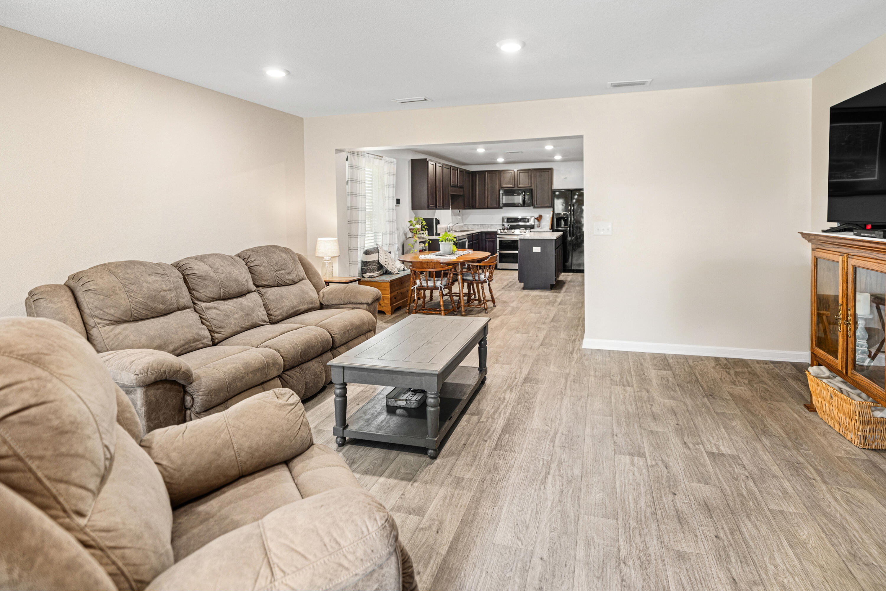 MANORS OF MAGNOLIA HILLS - Residential