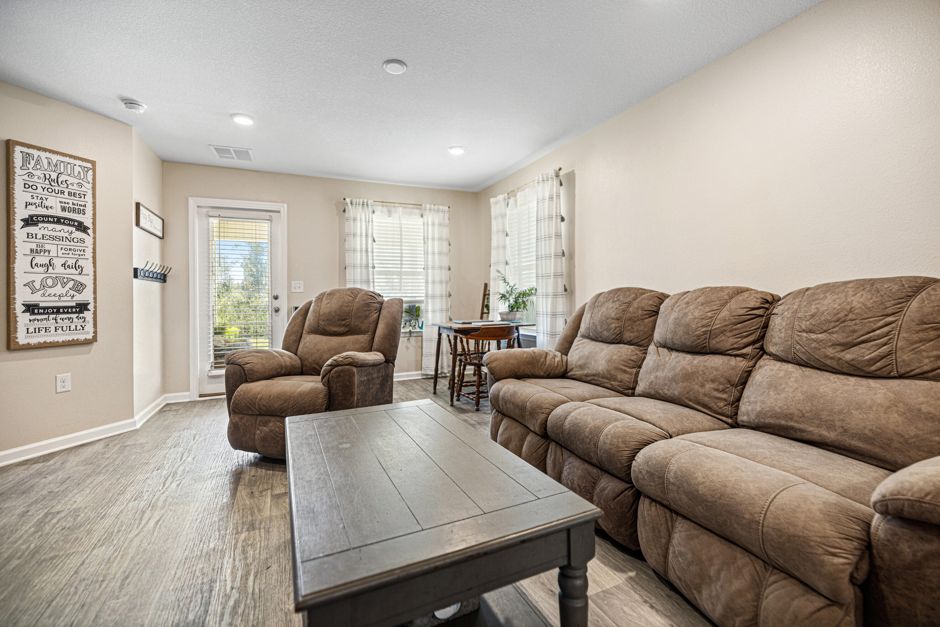 MANORS OF MAGNOLIA HILLS - Residential