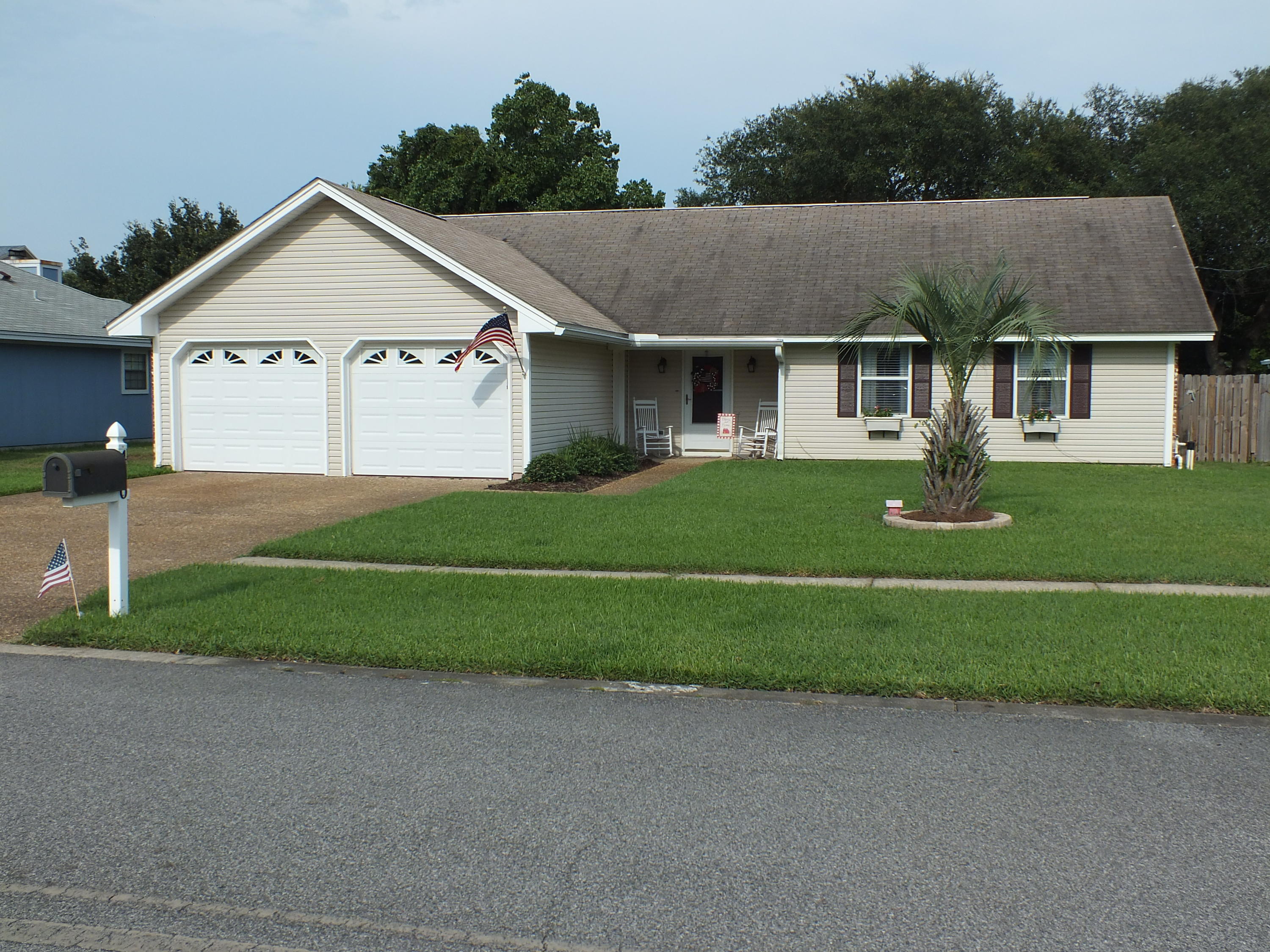 GULF MANOR 1ST ADDN - Residential