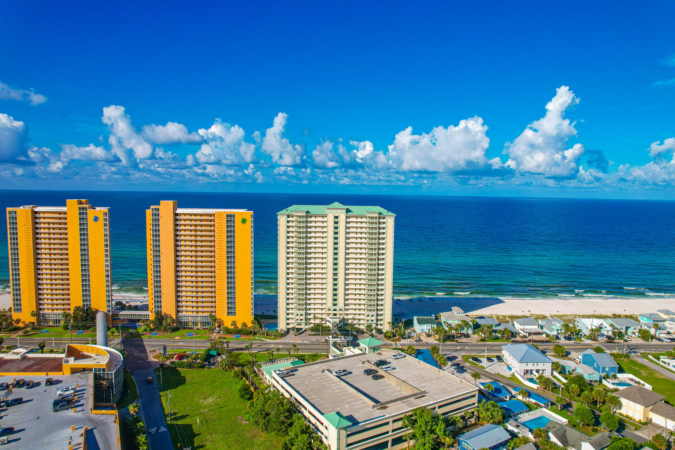 CELADON BEACH - Residential