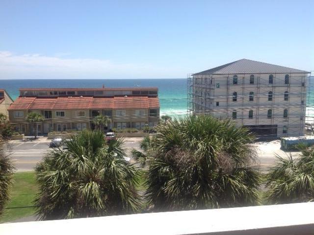 TERRA COTTA TERRACE - Residential