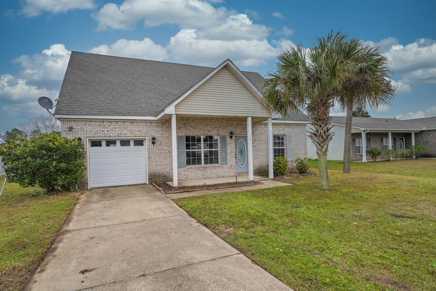 BRANDON OAKS - Residential