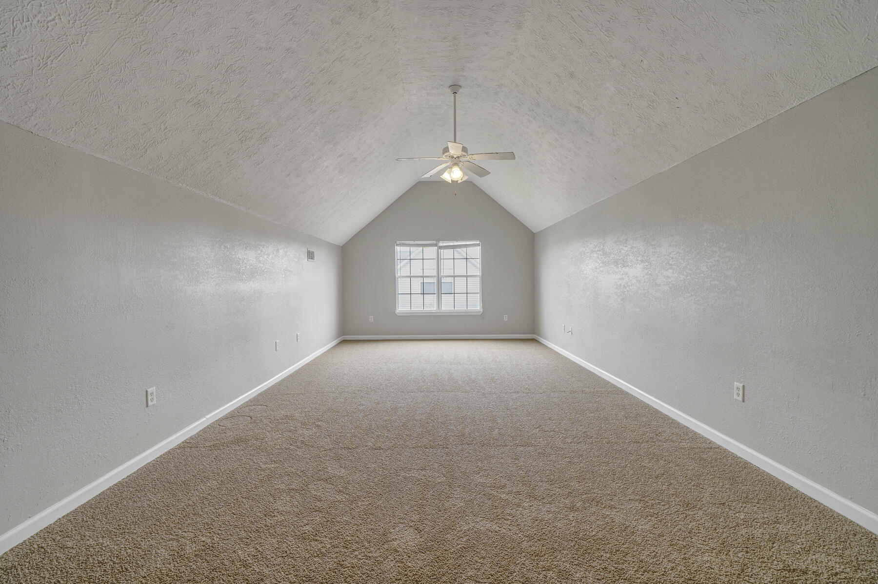 BRANDON OAKS - Residential